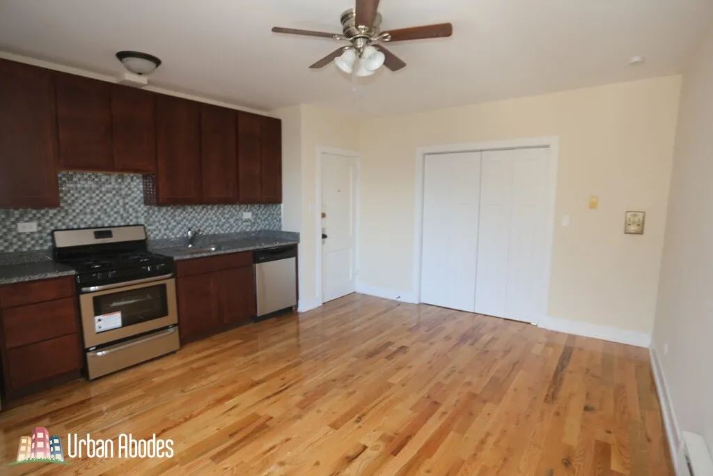 818 W Diversey, ,  60614 60614-unit#P-Chicago-IL