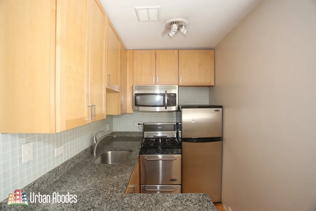 625 W Wrightwood, ,  60614 60614-unit#402-Chicago-IL