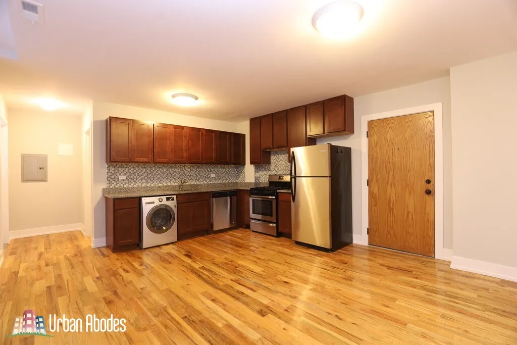 550 W Arlington, ,  60614 60614-unit#107-Chicago-IL