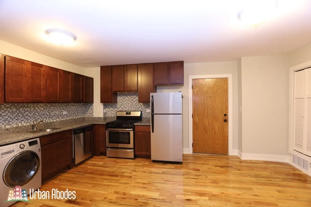 550 W Arlington, ,  60614 60614-unit#107-Chicago-IL
