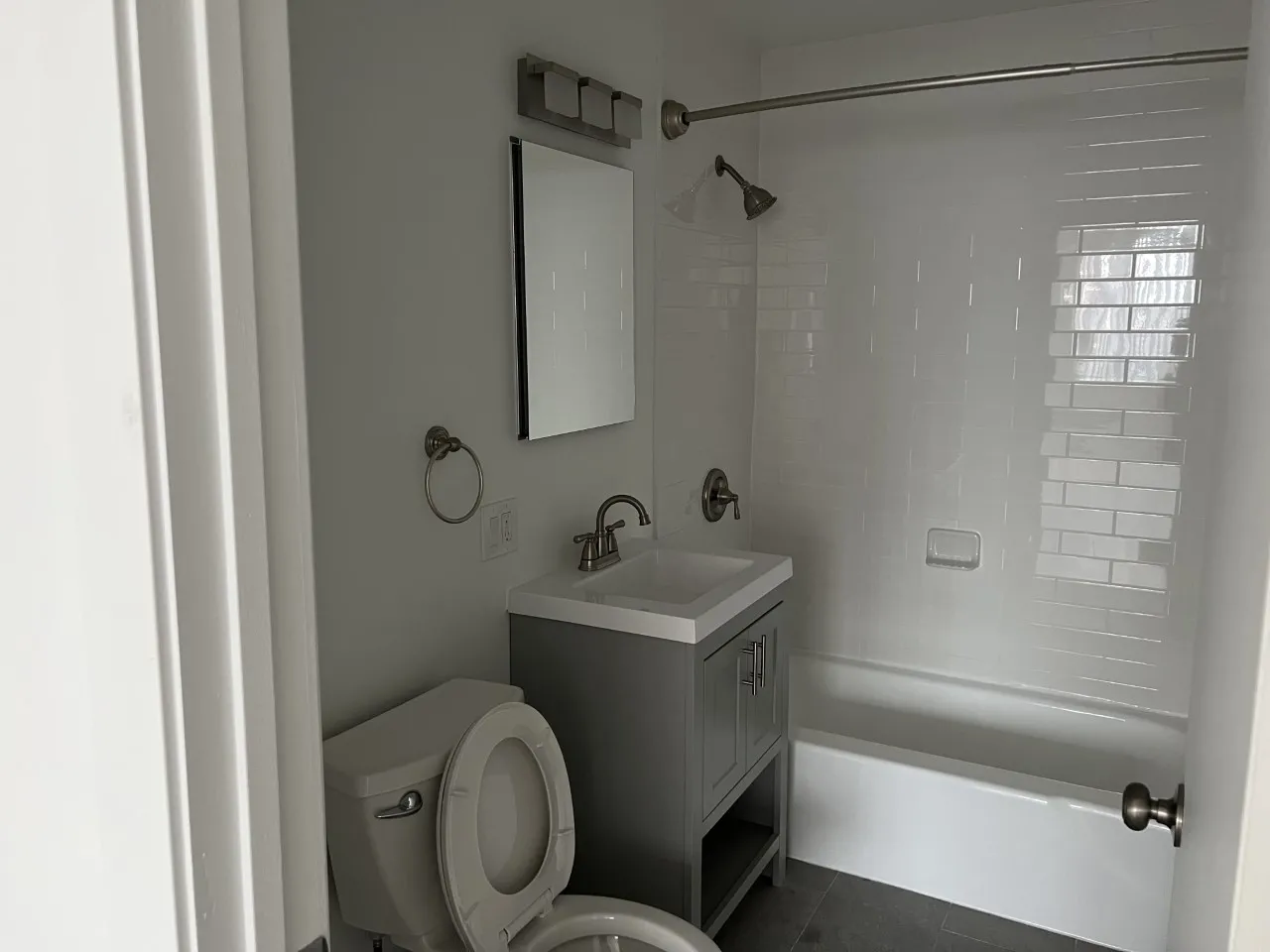 2424 N Clark St   60614 60614-unit#411-Chicago-IL