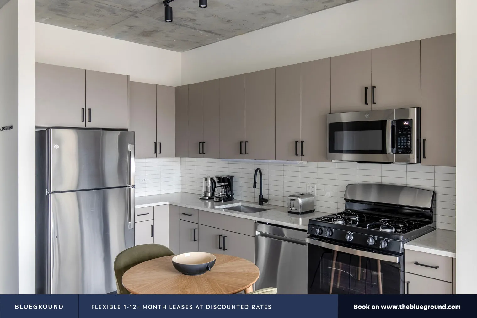 411 W  Ave   60654 60654-Hugo-unit#ID1030-Chicago-IL