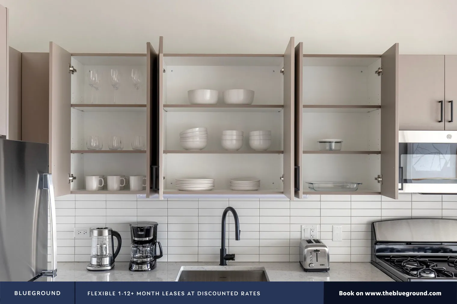 411 W  Ave   60654 60654-Hugo-unit#ID1030-Chicago-IL