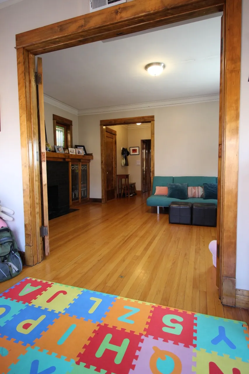 1349 W Rosedale Ave   60660 60660-unit#3-Chicago-IL