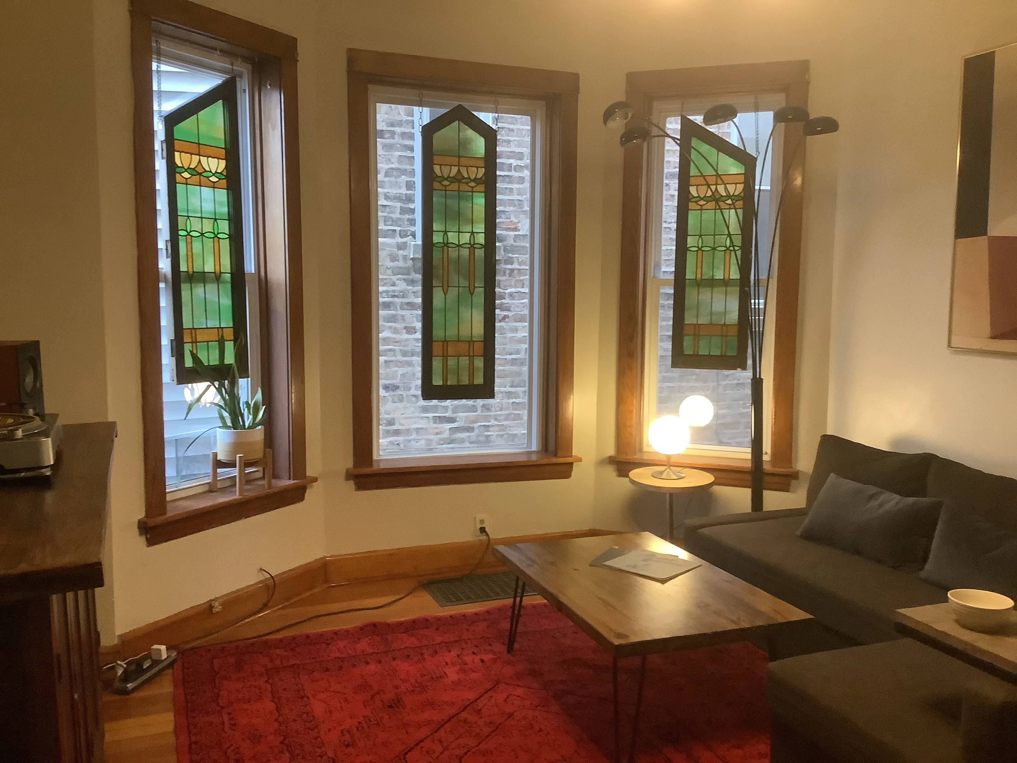 1913 N Kimball Ave   60647 60647-unit#1R-Chicago-IL