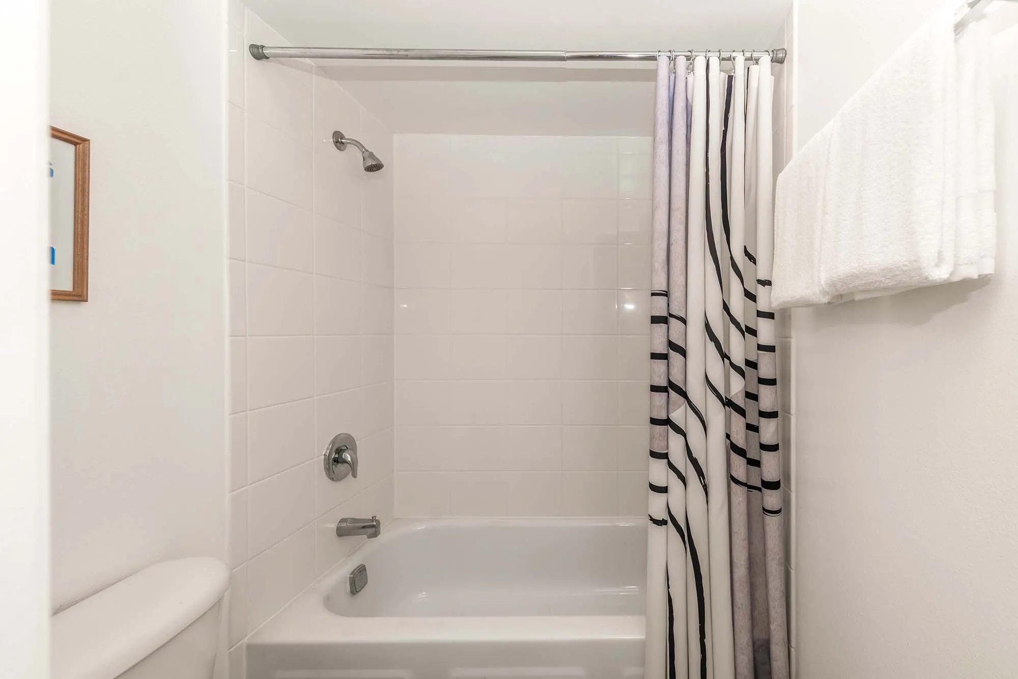 Barrington Lake Apartments