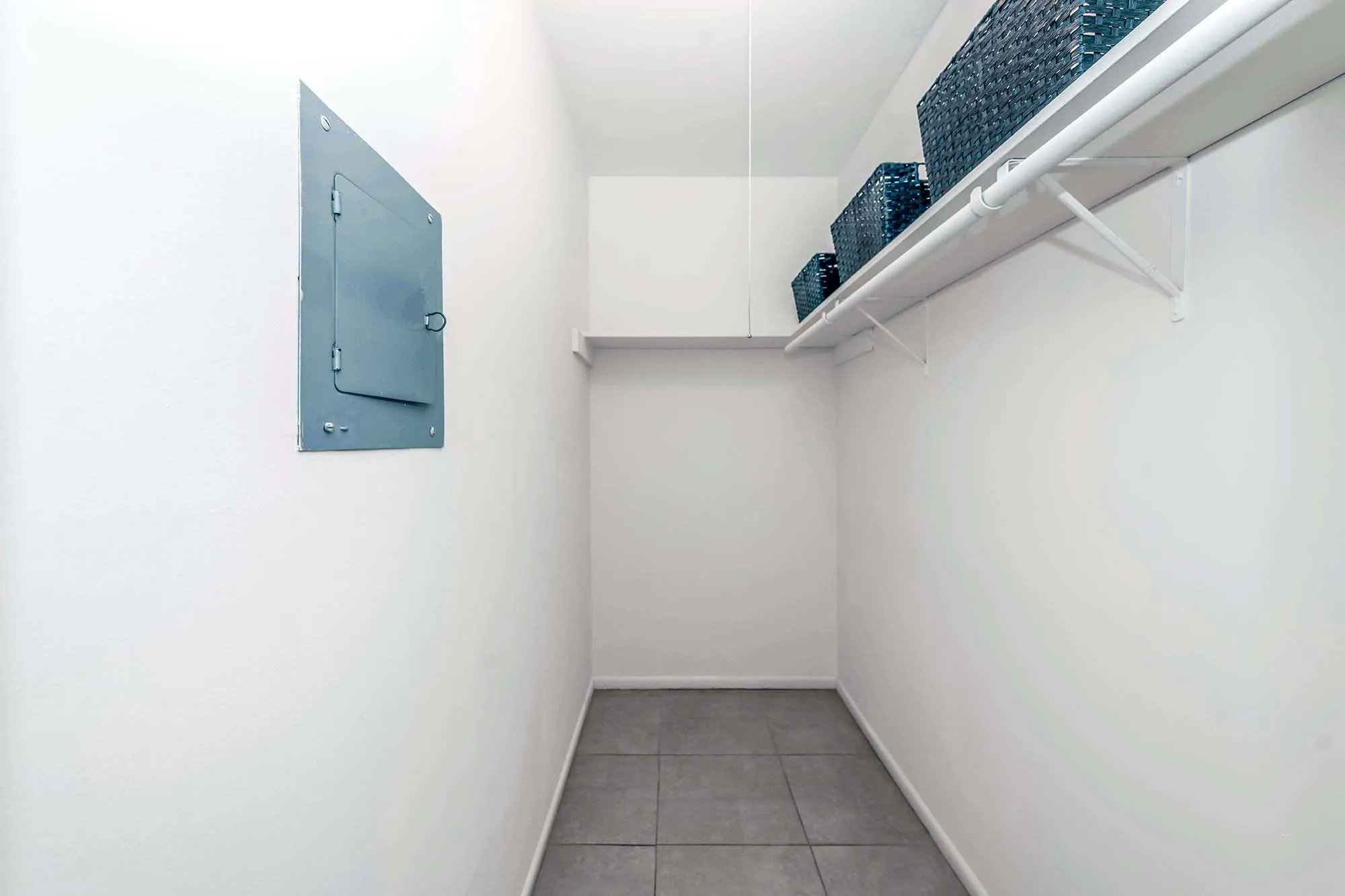 Barrington Lake Apartments