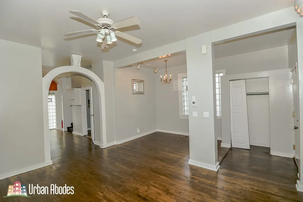 1529 W Nelson, ,  60657 60657-unit#CH-Chicago-IL