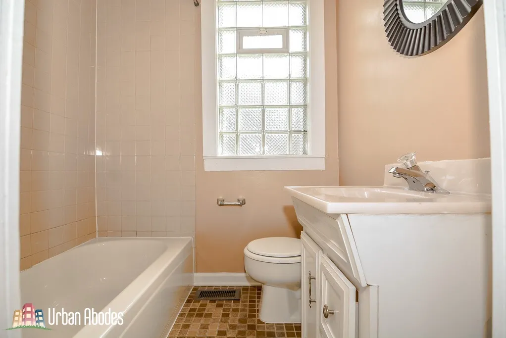 1529 W Nelson, ,  60657 60657-unit#CH-Chicago-IL