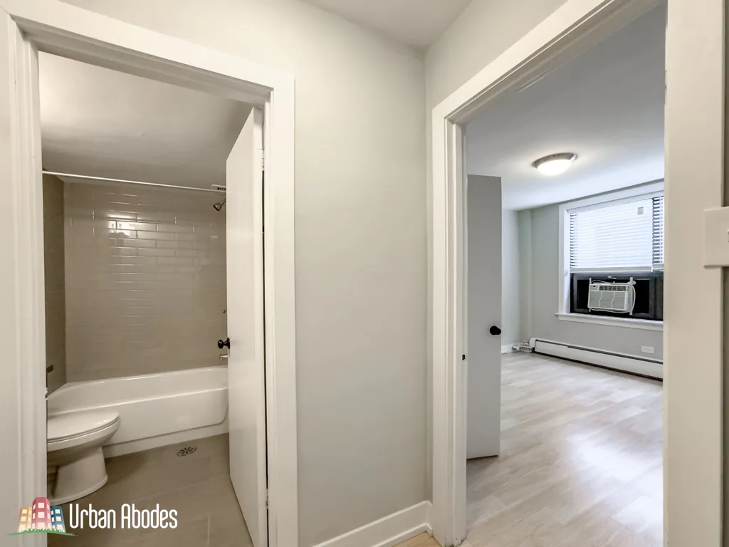 445 W Wellington, ,  60657 60657-unit#1D-Chicago-IL