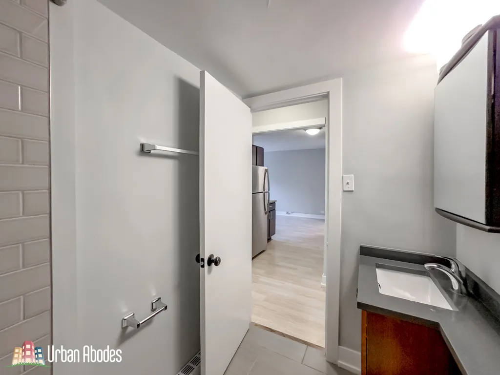 445 W Wellington, ,  60657 60657-unit#1D-Chicago-IL