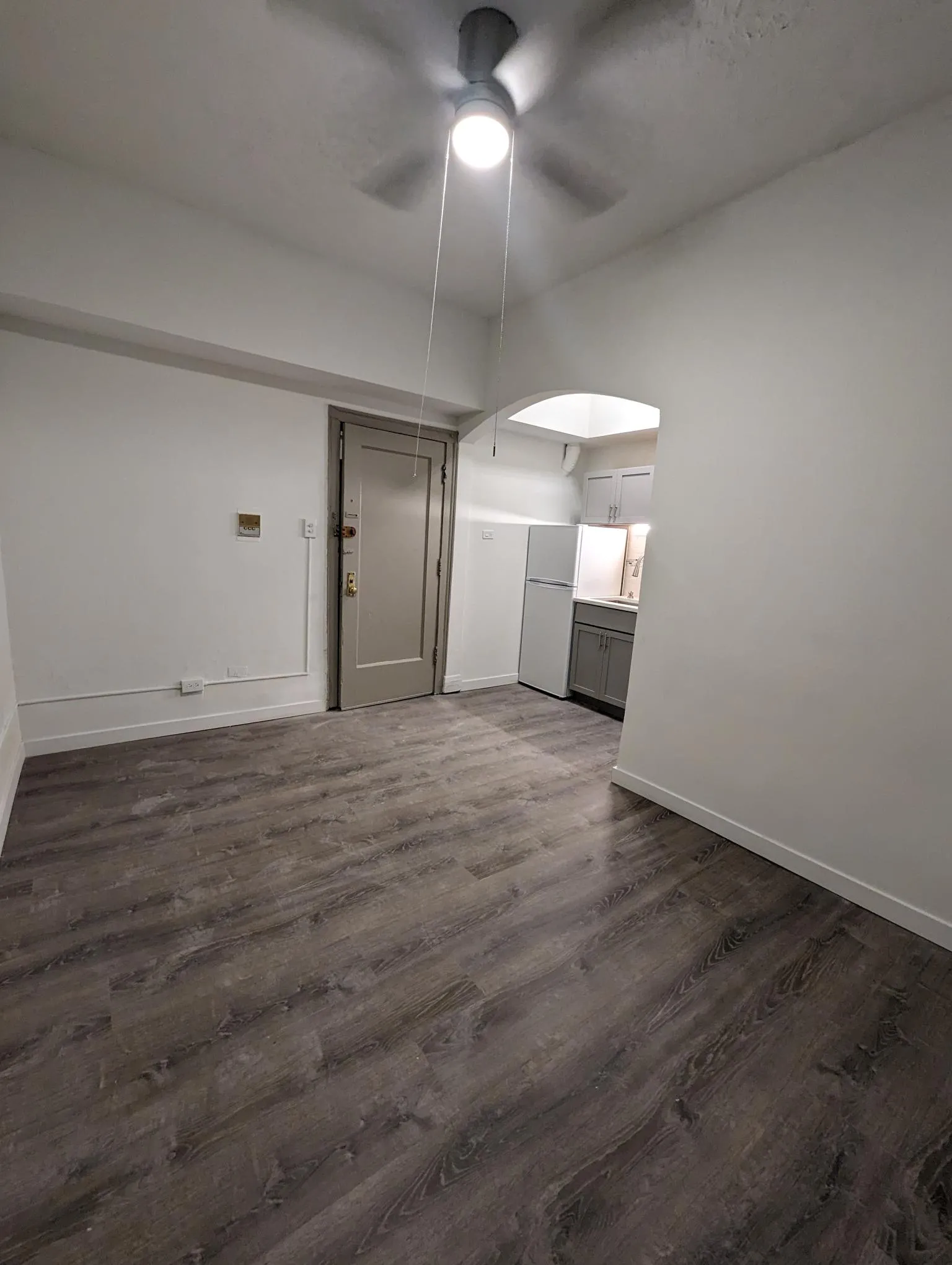 640 W Briar Pl 60657 60657-unit#G2-Chicago-IL