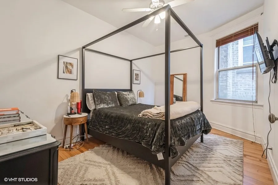 1642 W BRYN MAWR AVE 60660-unit#2-Chicago-IL