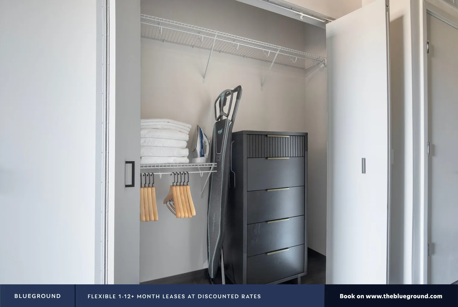 150 N Ashland Ave   60607 60607- The Thompson-unit#ID1052-Chicago-IL