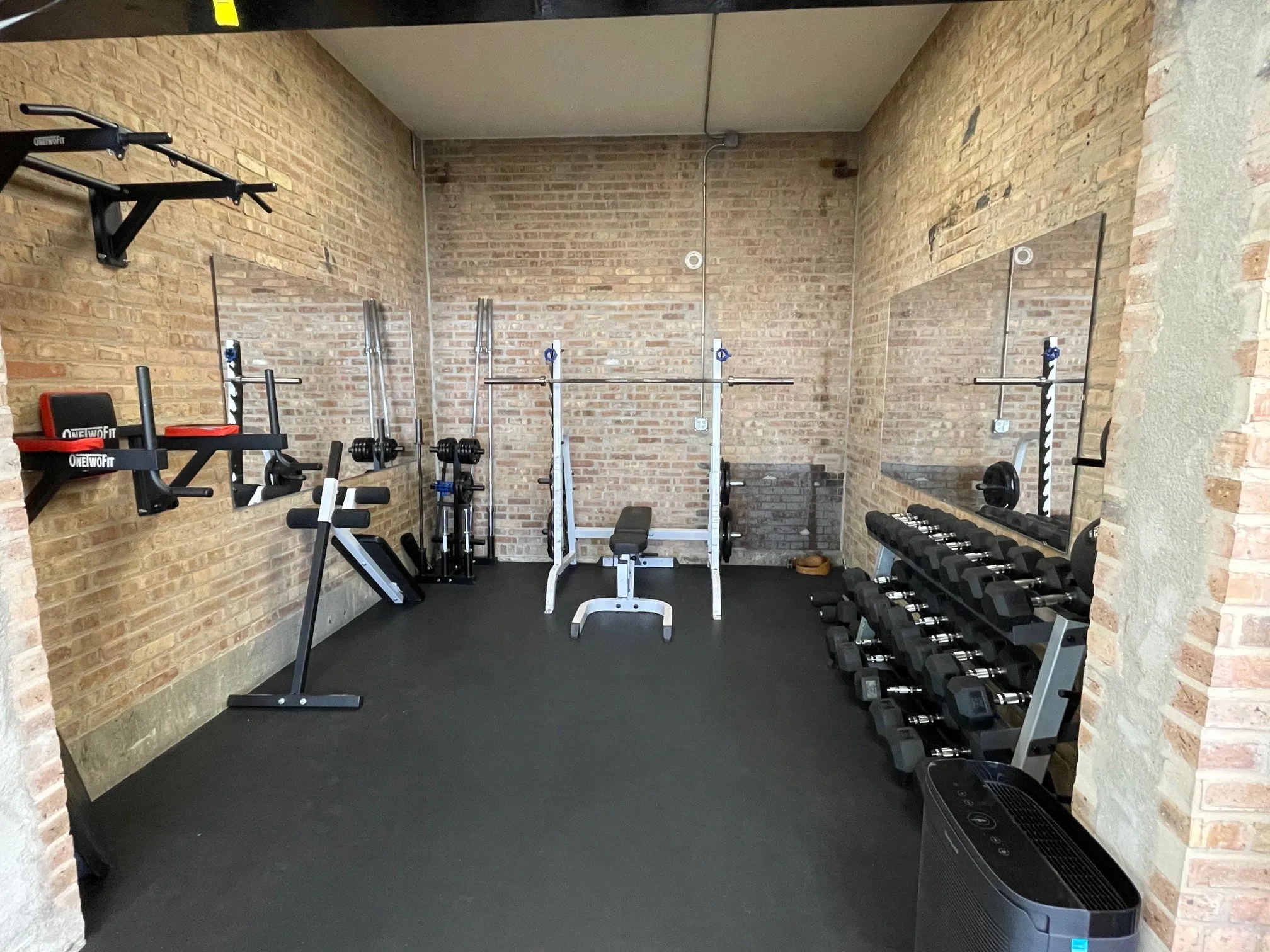 1800 W Roscoe St   60657 60657-Roscoe Village Lofts (Pencil Factory)-unit#326-Chicago-IL