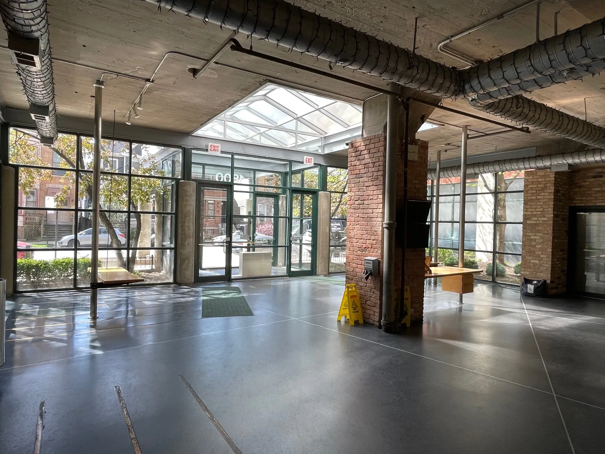 1800 W Roscoe St   60657 60657-Roscoe Village Lofts (Pencil Factory)-unit#326-Chicago-IL