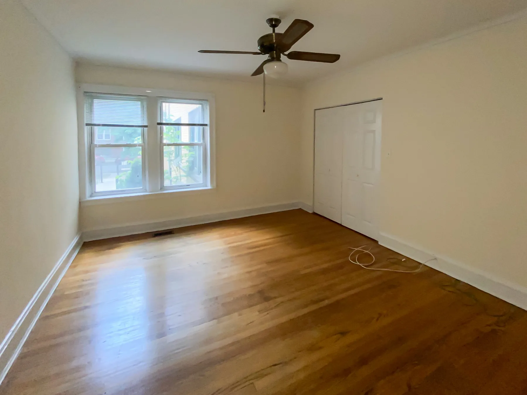 Ravenswood Apartments For Rent 2 Bedroom, 1 Bathroom At 1908 W Winnemac Ave 1