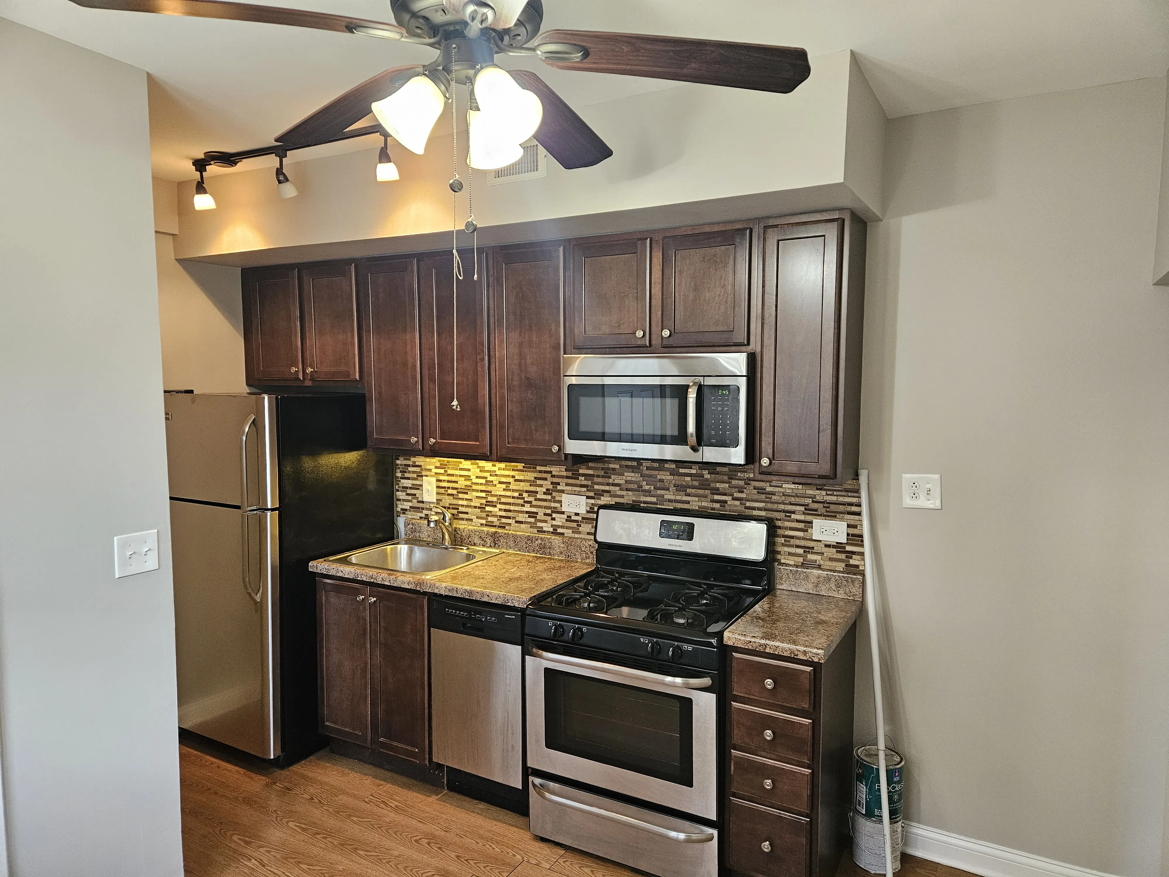 2635 W THOMAS ST 60622-2635-37 W THOMAS-unit#2-W-Chicago-IL