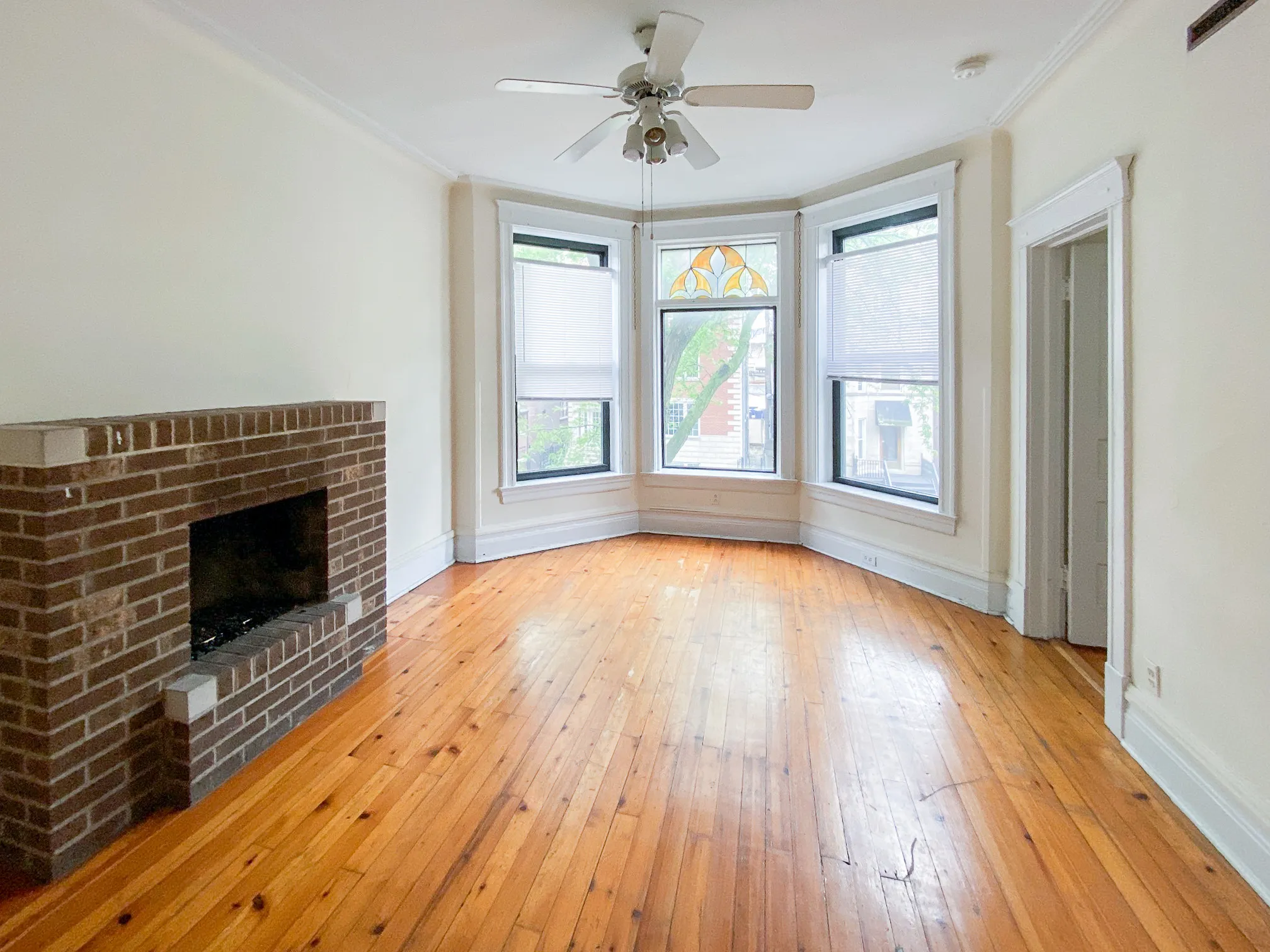 3525 N Wilton Ave 60657 60657-unit#2F-Chicago-IL