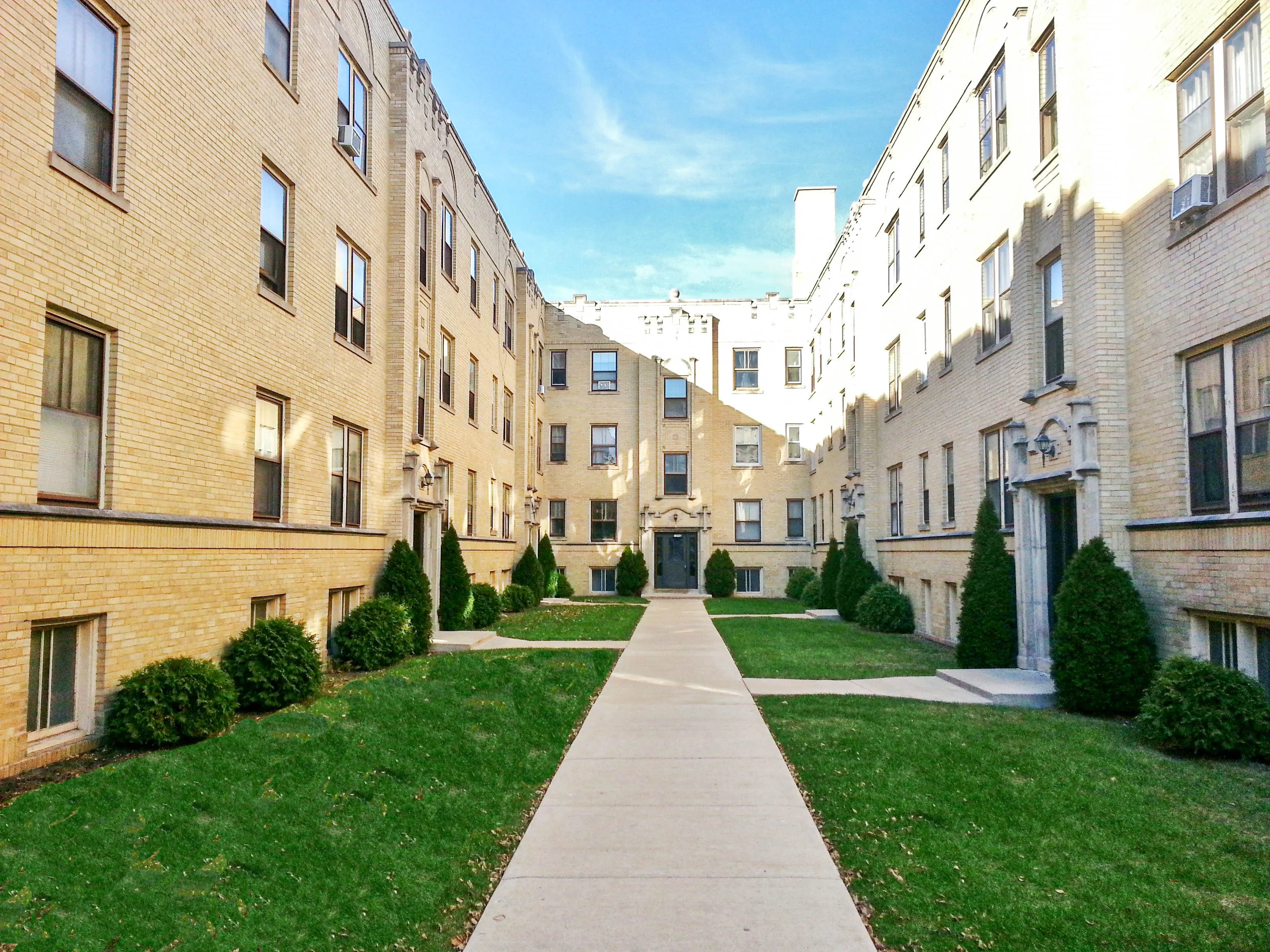 4600 N Winchester Ave 60640 60640-unit#2H-Chicago-IL