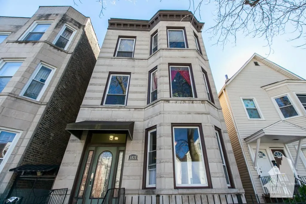 1825 N WASHTENAW AVE 60647-Greystone Manor-unit#02-R-Chicago-IL
