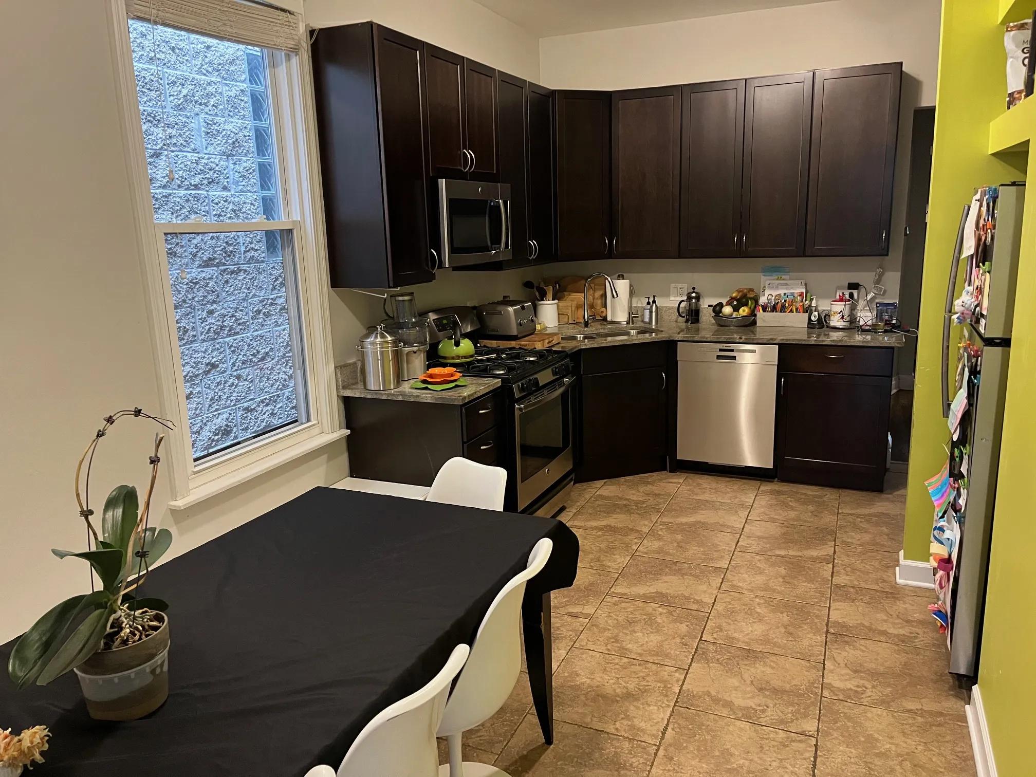 3634 N Damen Ave 60618-unit#2-Chicago-IL