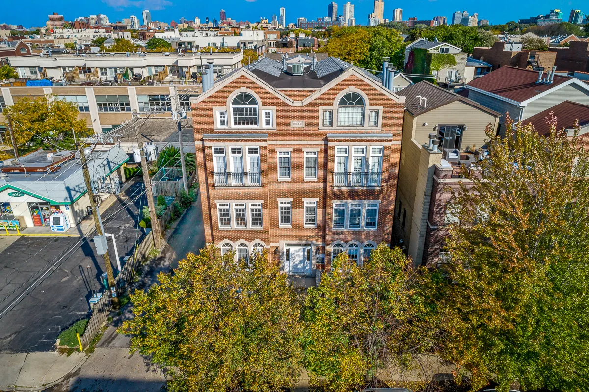 2743 N Southport Ave 60614 60614-unit#1N-Chicago-IL