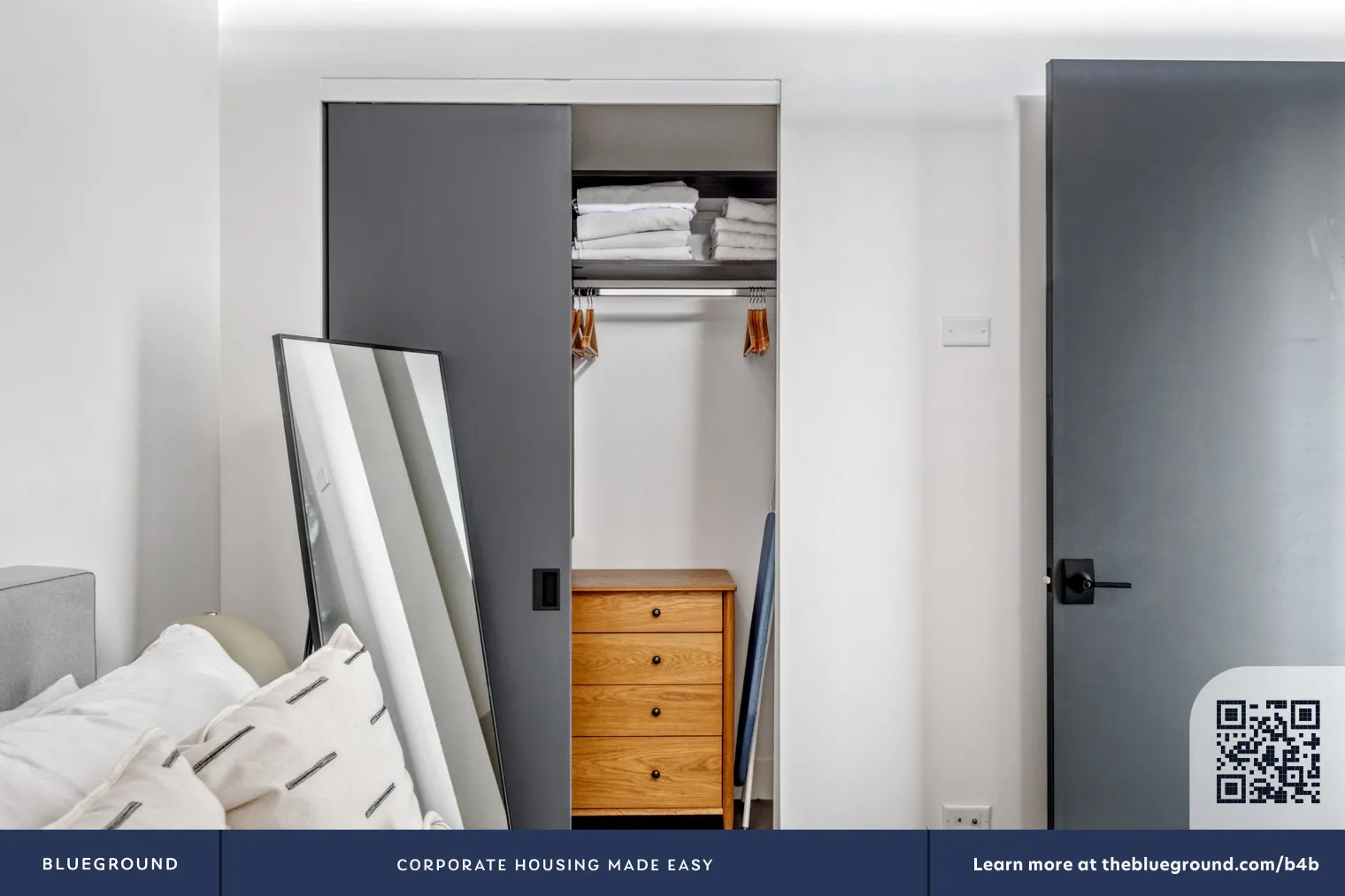 2061 N Southport Ave   60614 60614-Southport Lofts-unit#ID565-Chicago-IL