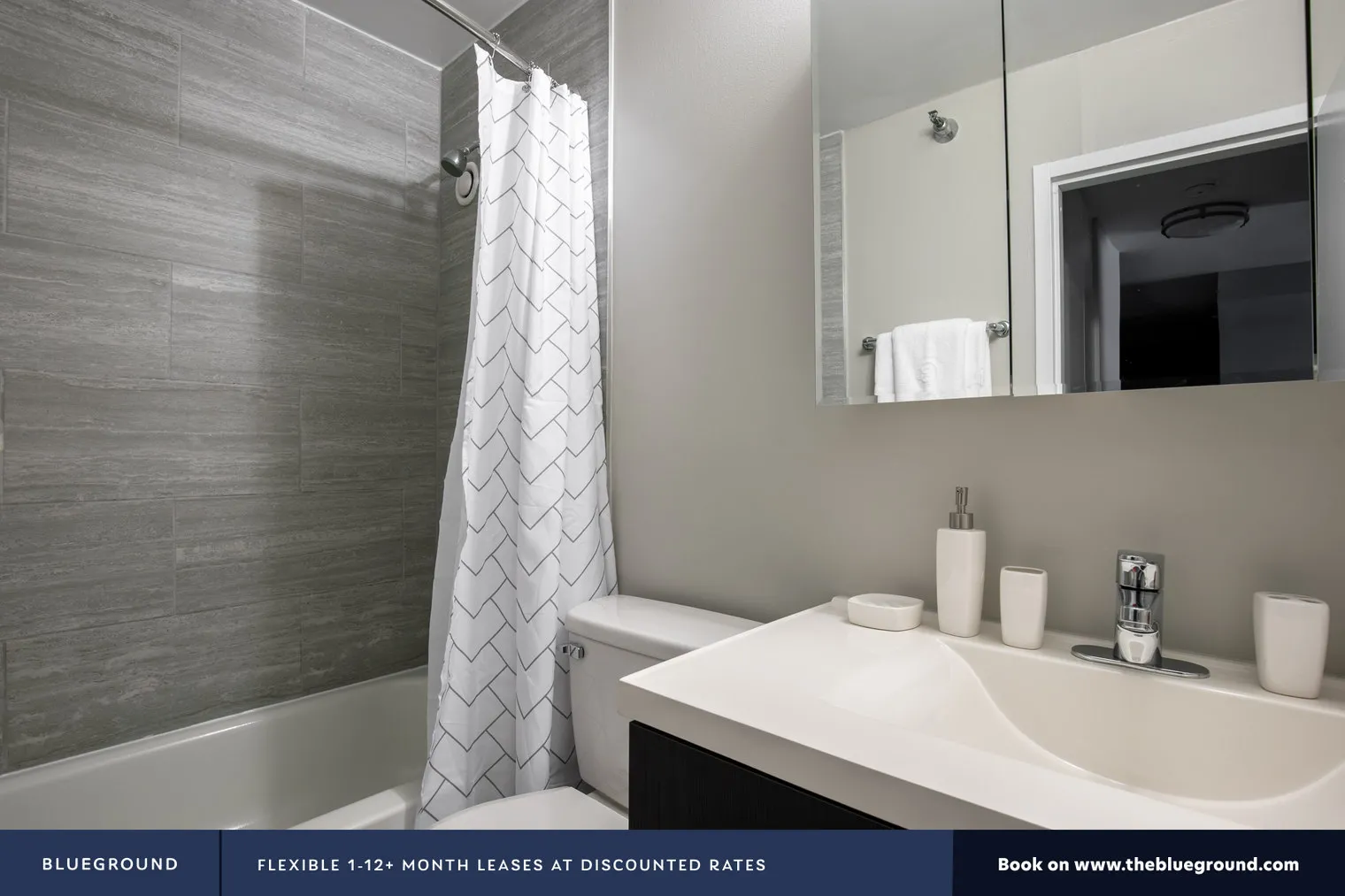 1 E Delaware Pl 60611 60611-One East Delaware-unit#ID221-Chicago-IL