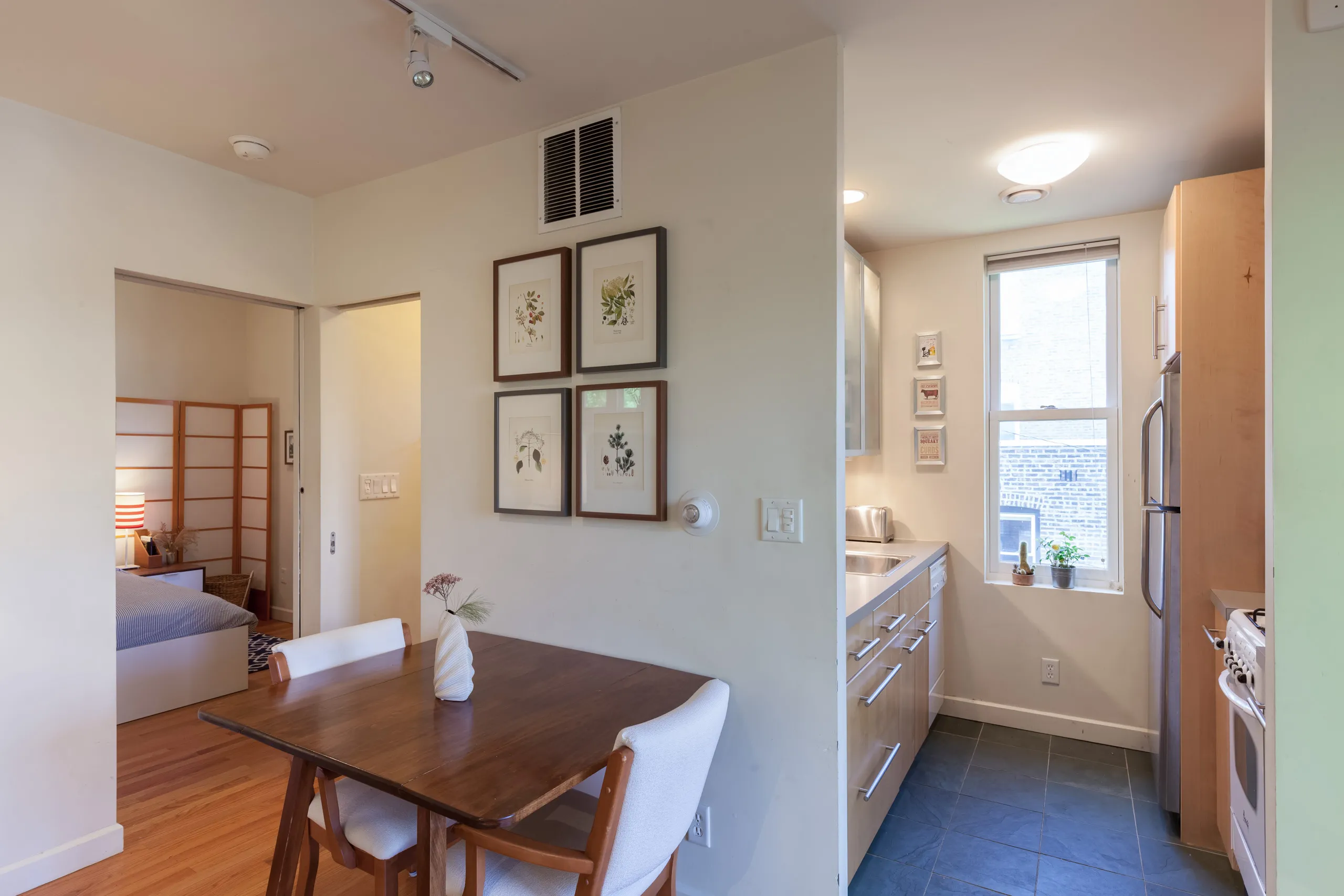 1511 N Wicker Park Ave   60622 60622-unit#2R-Chicago-IL