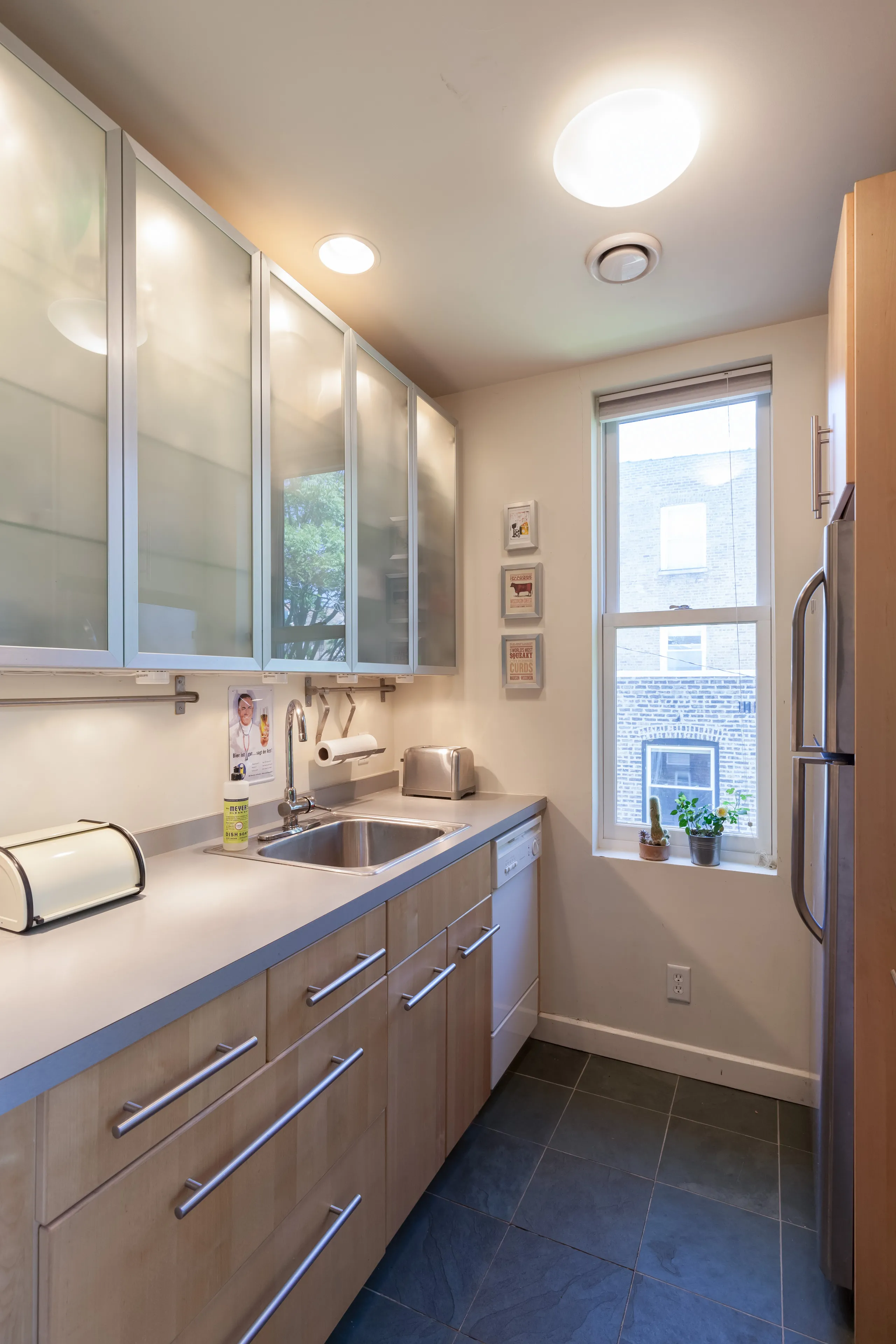 1511 N Wicker Park Ave   60622 60622-unit#2R-Chicago-IL