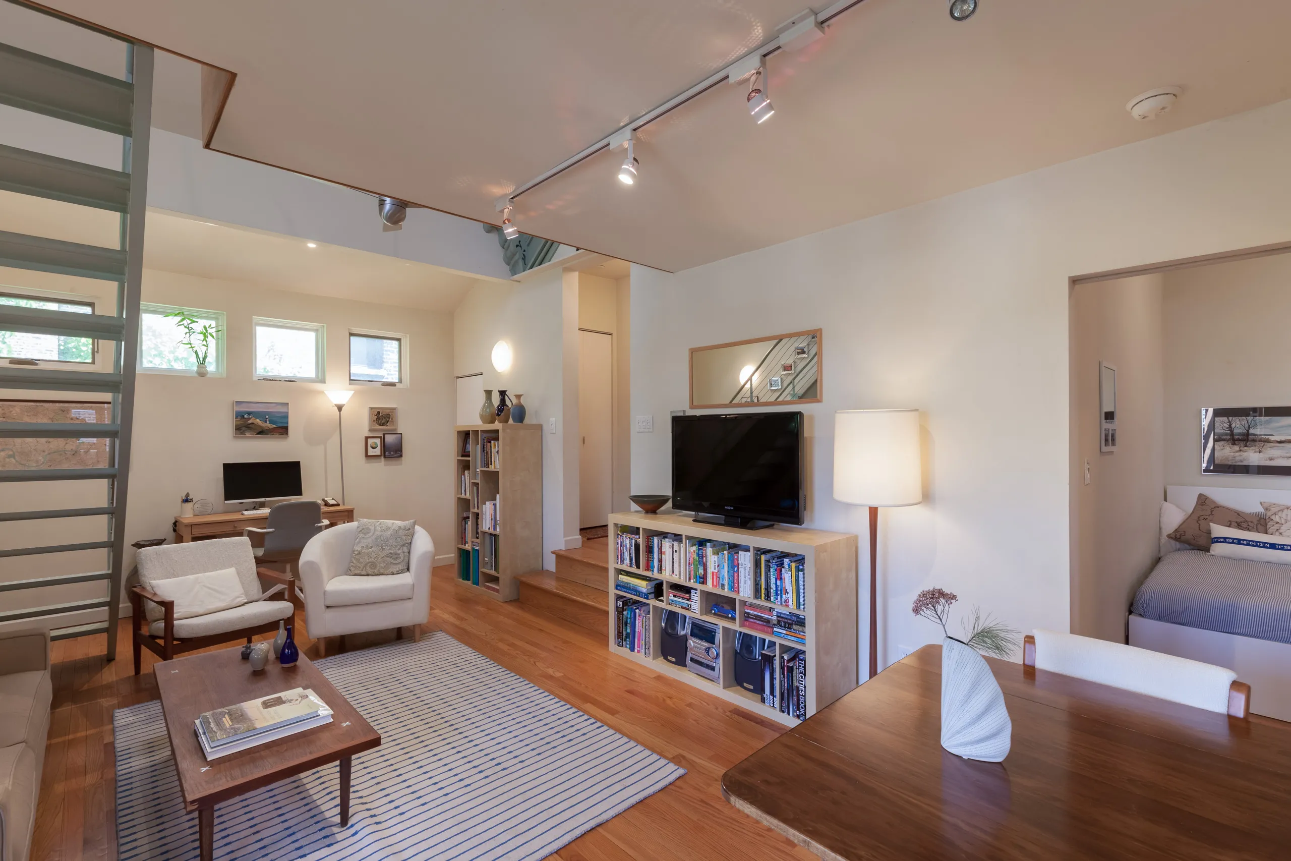 1511 N Wicker Park Ave   60622 60622-unit#2R-Chicago-IL