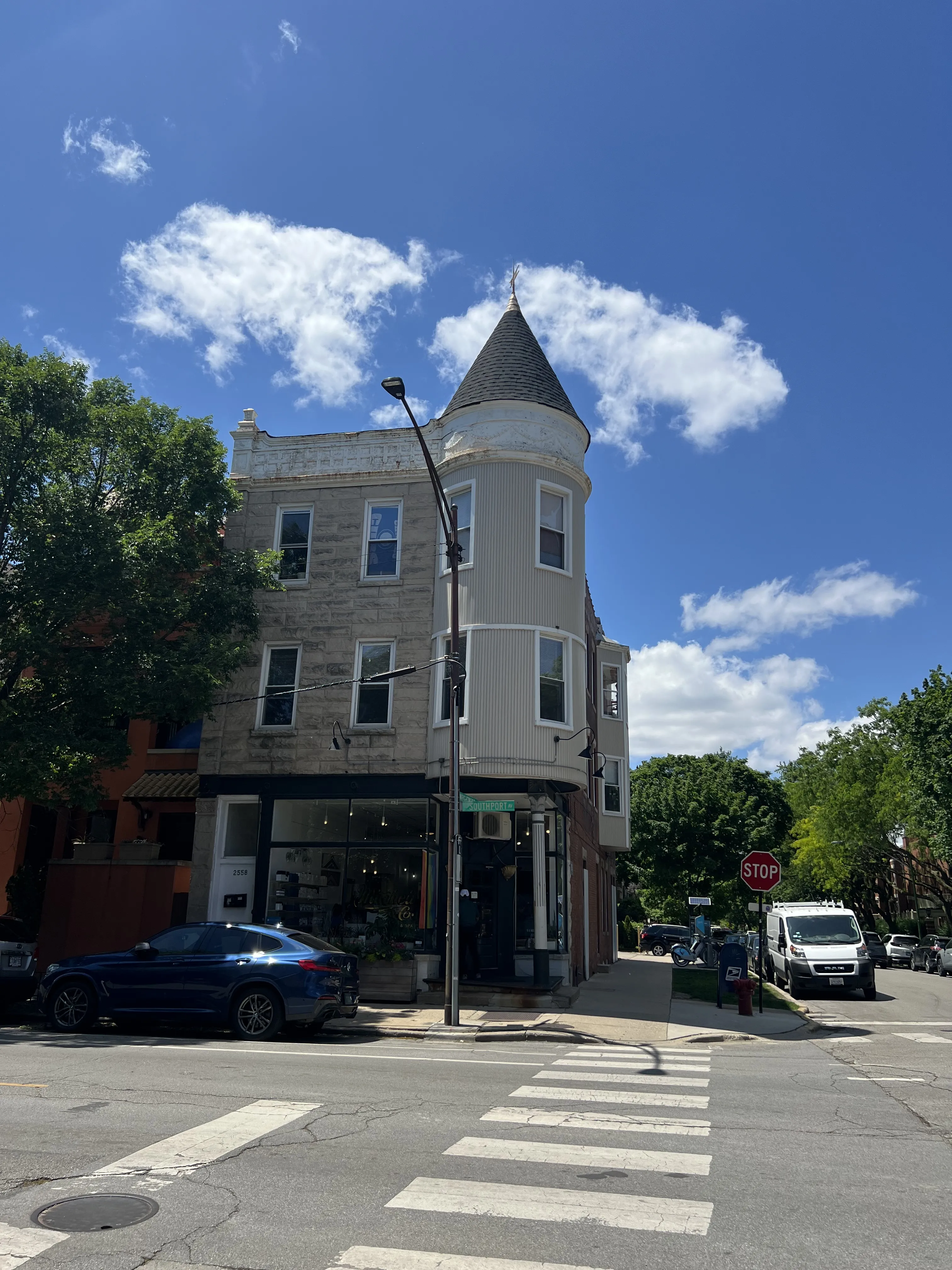 2558 N Southport Ave 60614 60614-unit#2-Chicago-IL