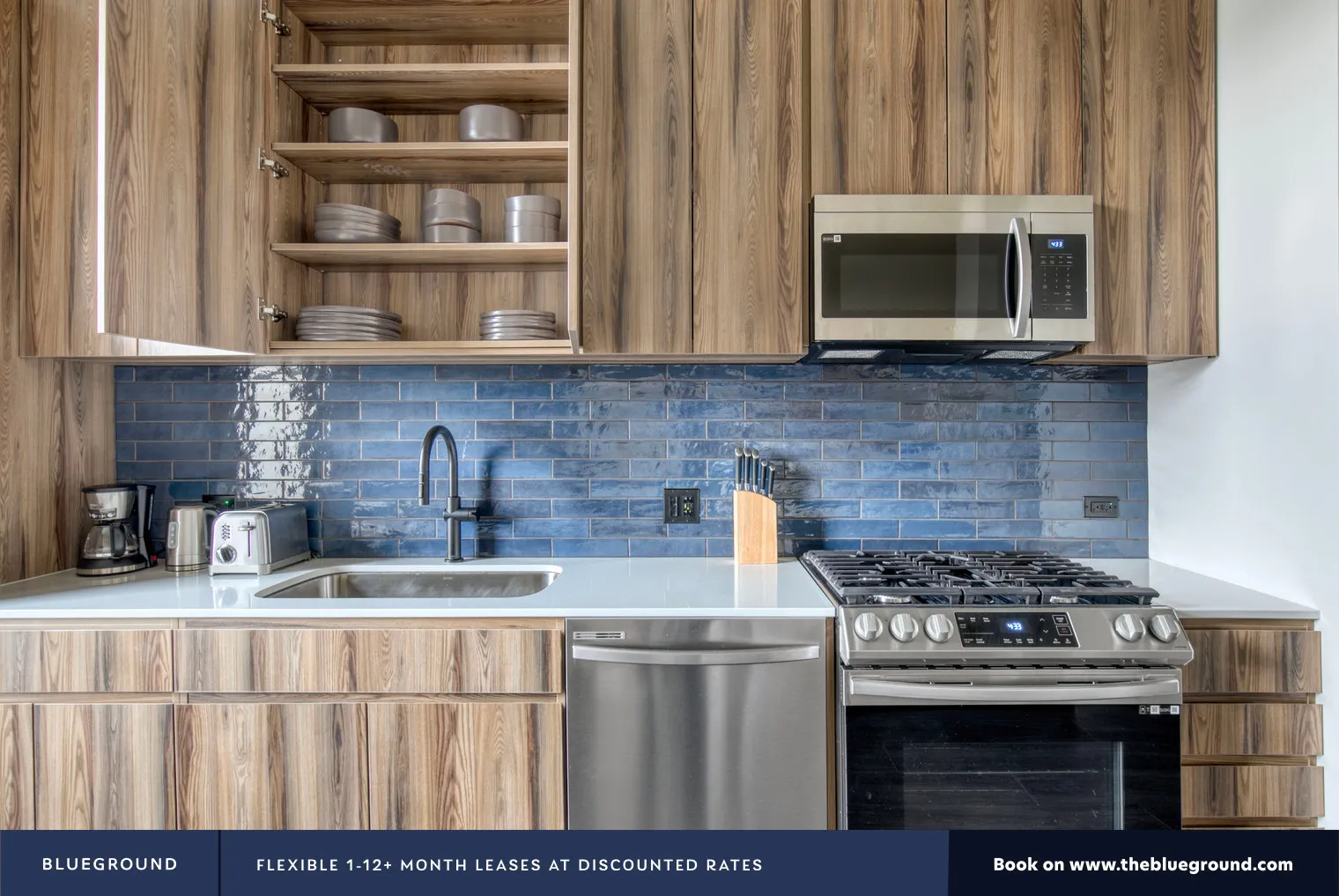 150 N Ashland Ave 60607 60607-The Thompson-unit#ID1059-Chicago-IL