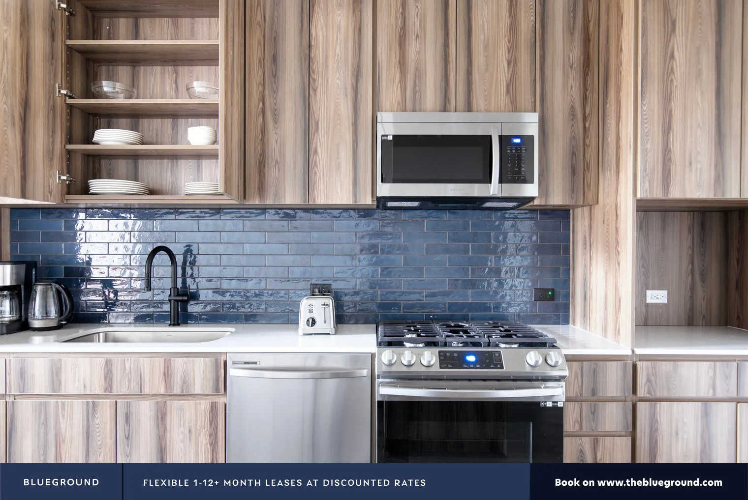 150 N Ashland Ave   60607 60607-The Thompson-unit#ID1061-Chicago-IL