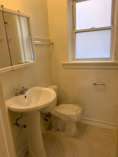 6604 N Ashland Ave   60626 60626-unit#3J-Chicago-IL