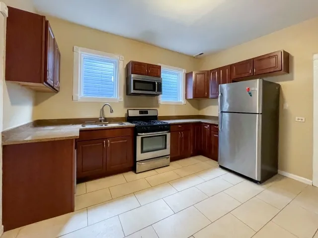 2736 N WTON AVE 60614-unit#02-Chicago-IL