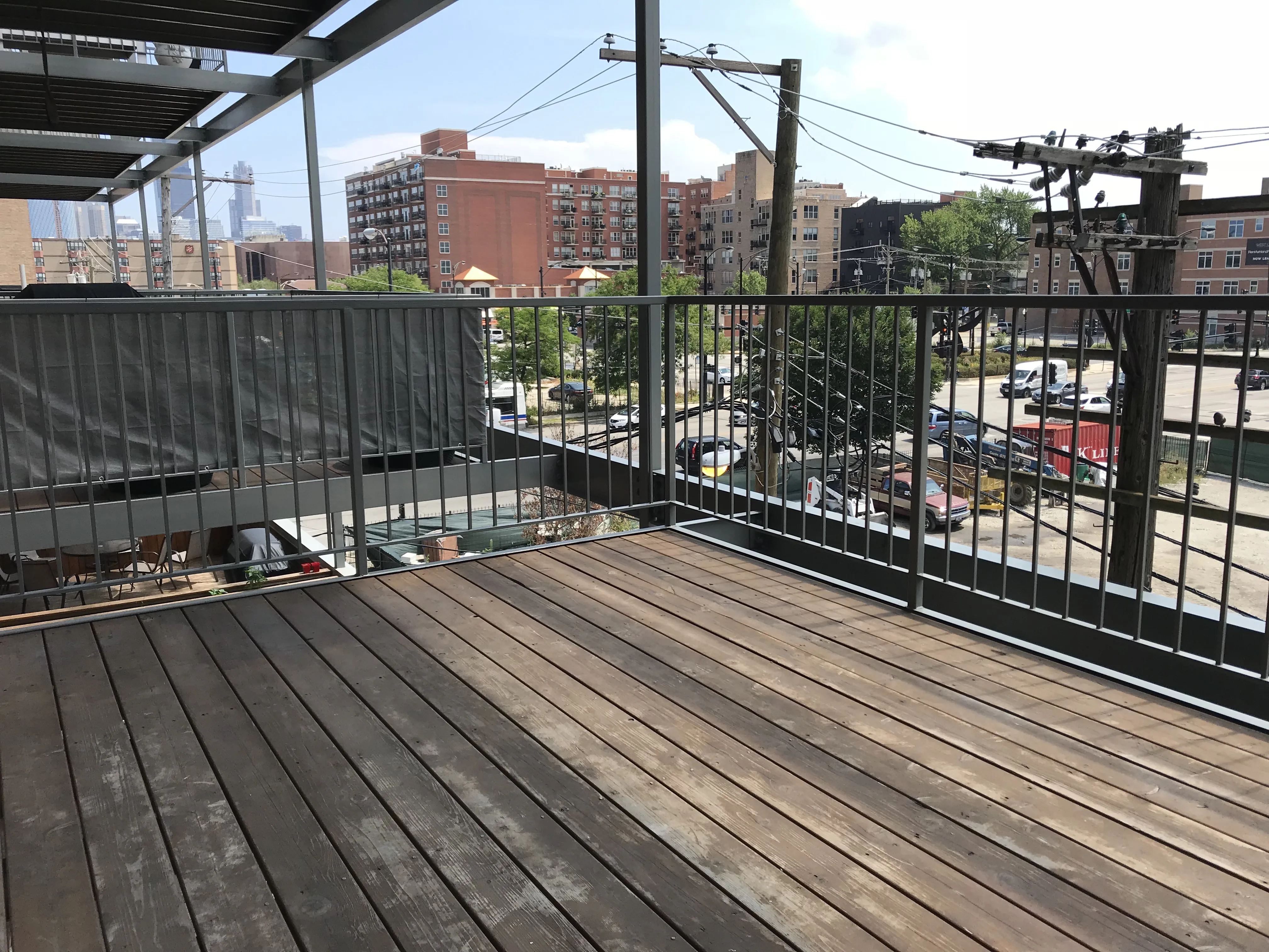 luxury kitchen at Warren Ashland Place Apartments in the West Loop Chicago