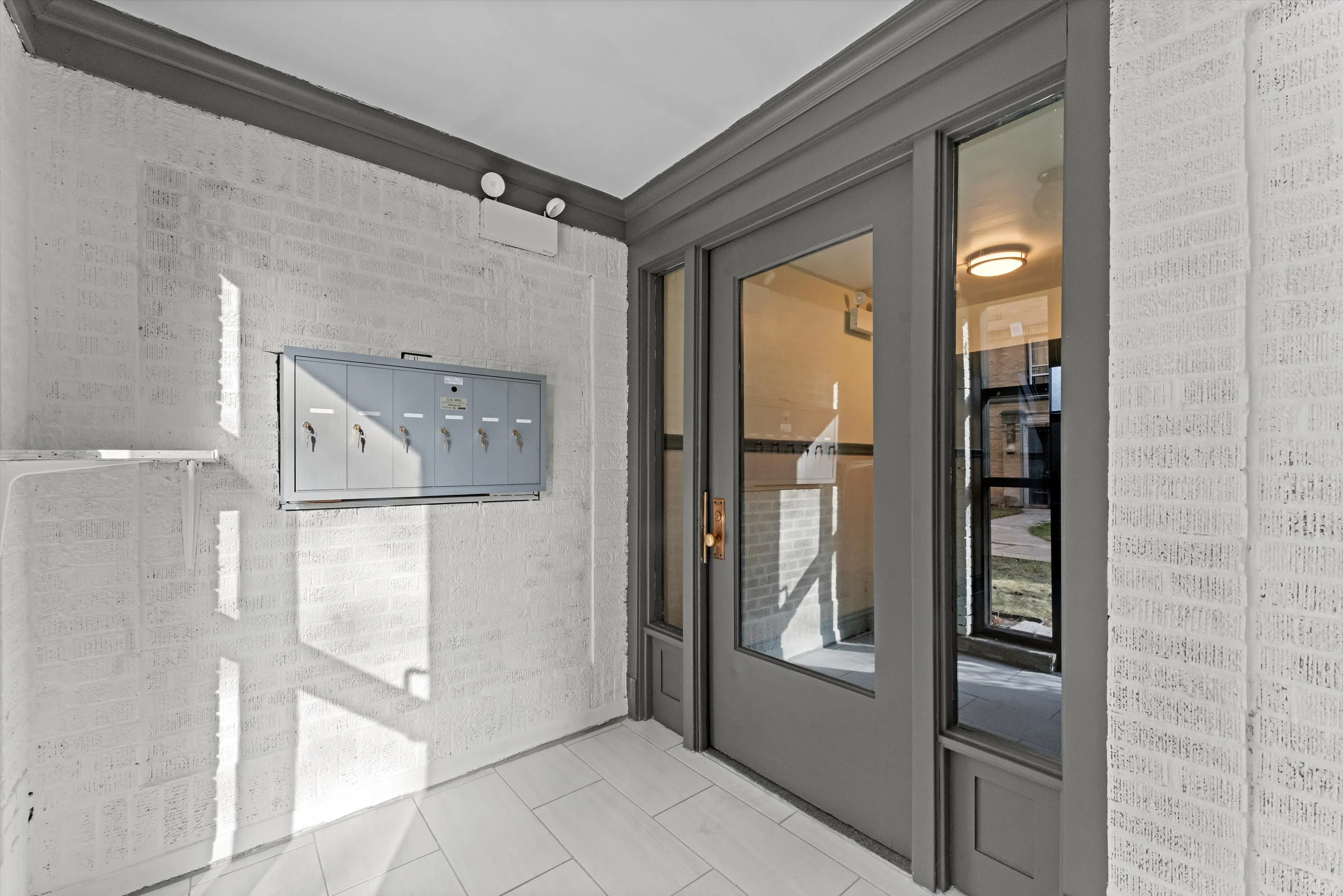 1716 W North Shore Ave   60626 60626-The Onyx on North Shore-Chicago-IL