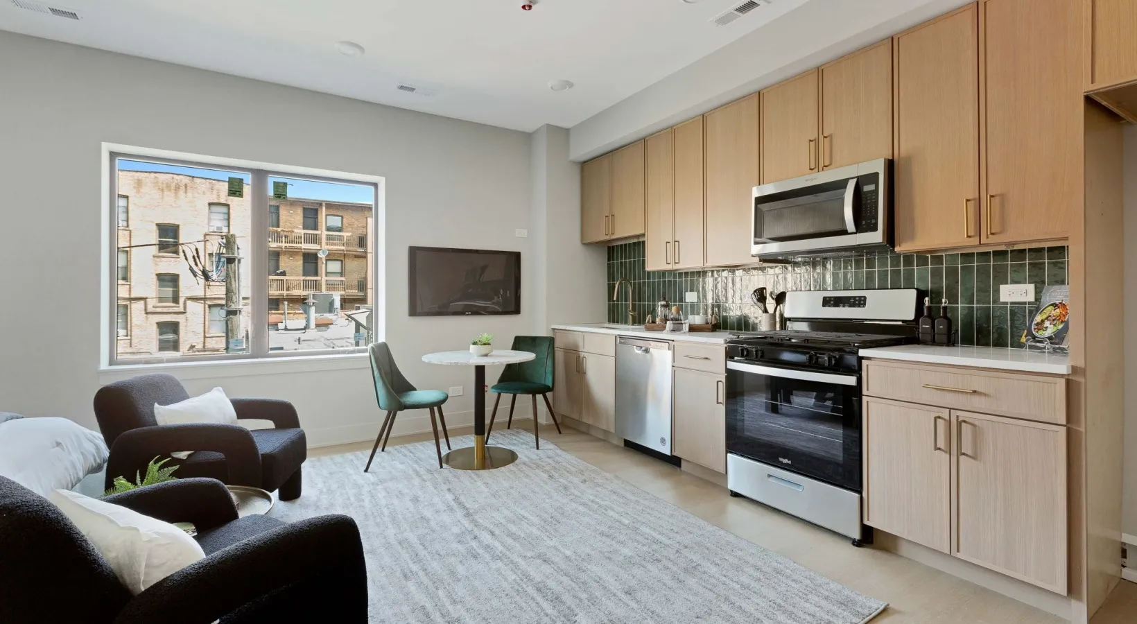 4102 N Sheridan Rd 60613 60613-Adobe 4102-Chicago-IL