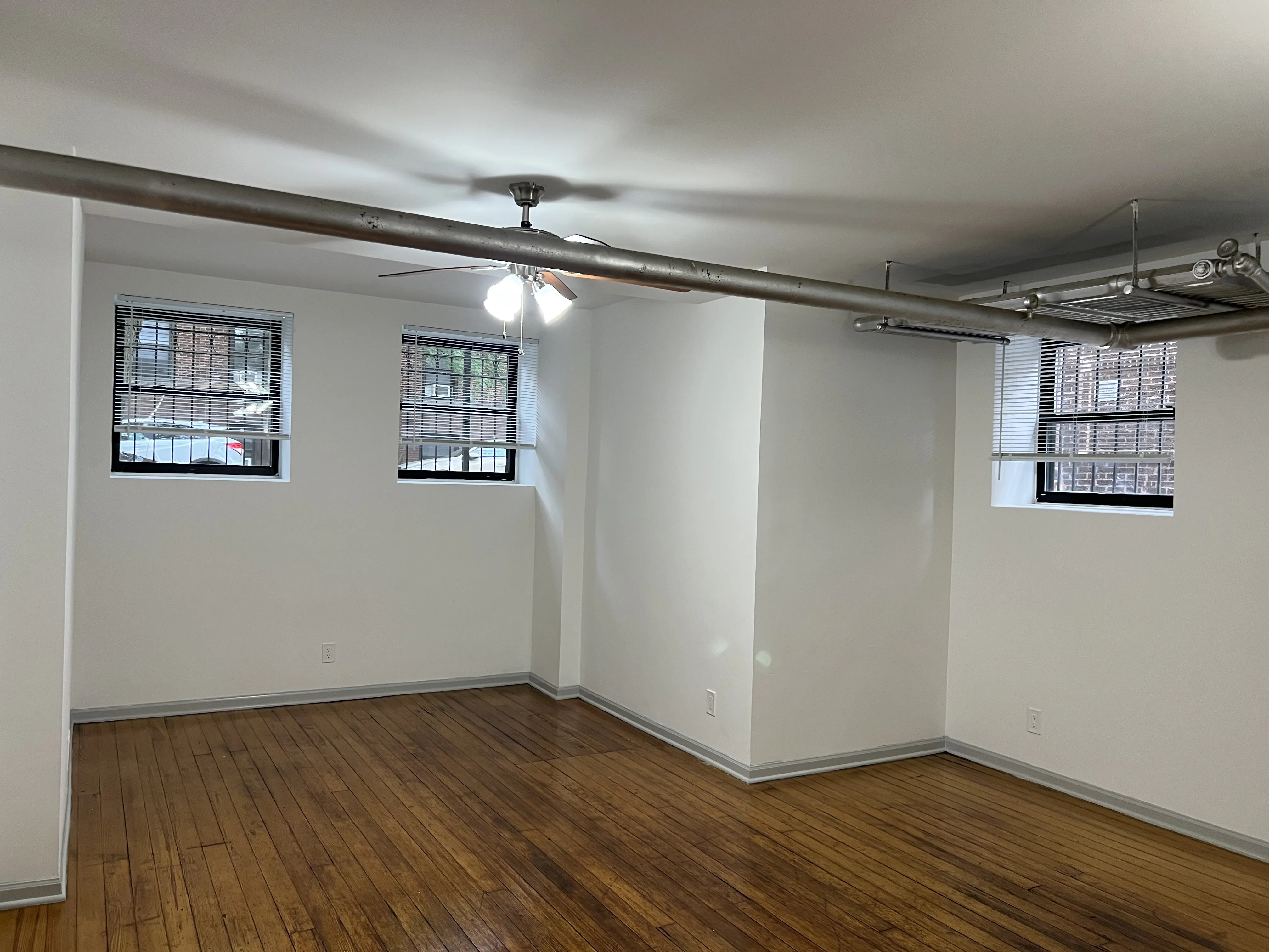 5042 N GLENWOOD AVE 60640-Glenwood Apartments-unit#GRDN-Chicago-IL