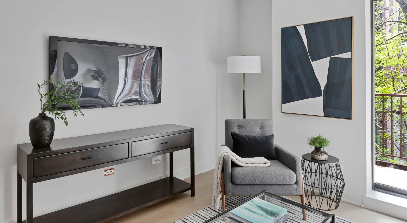 4102 N Sheridan Rd   60613 60613-Adobe 4102-Chicago-IL