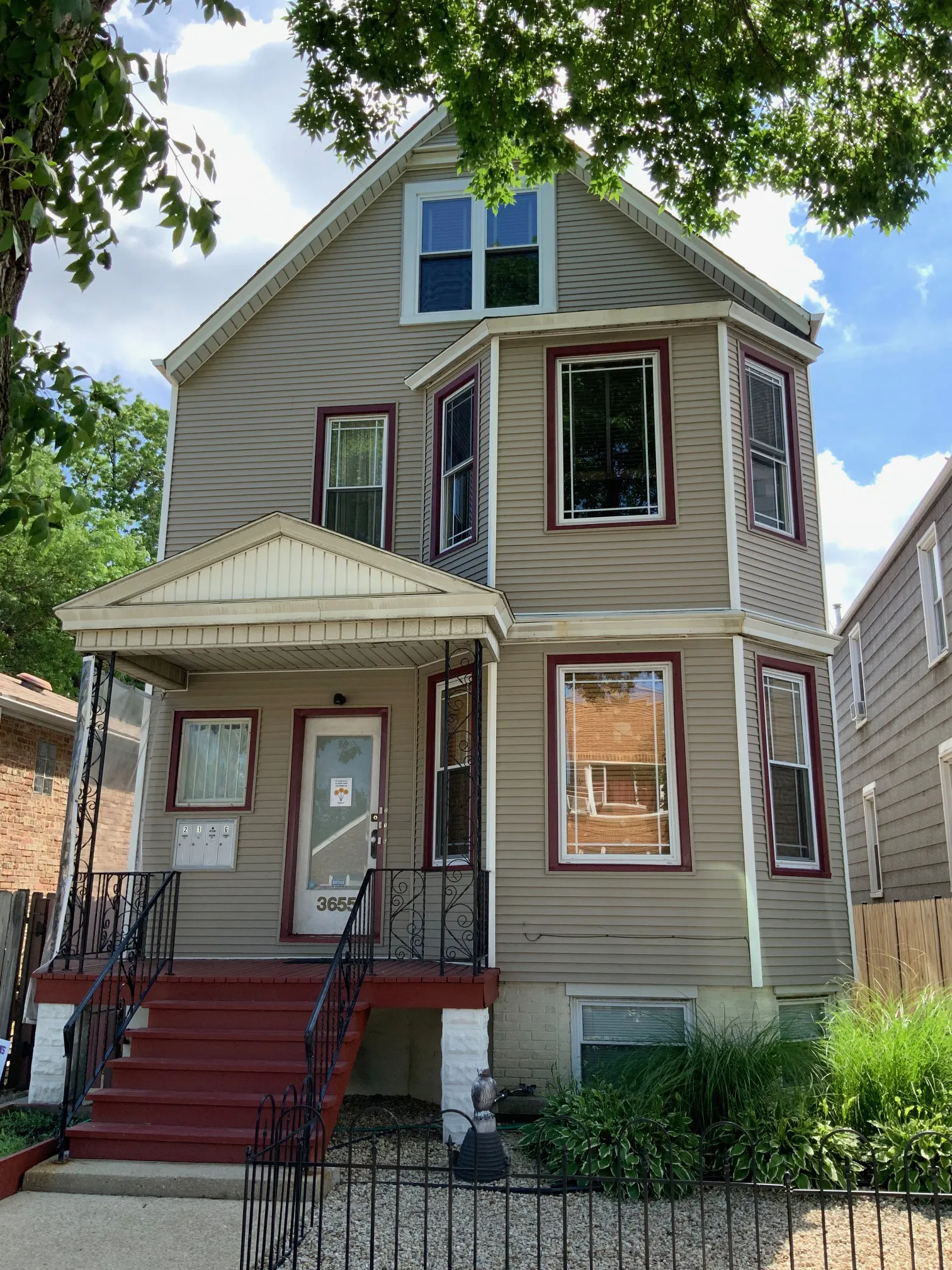 Irving Park Apartments For Rent 2 Bedroom, 1 Bathroom At 3655 N