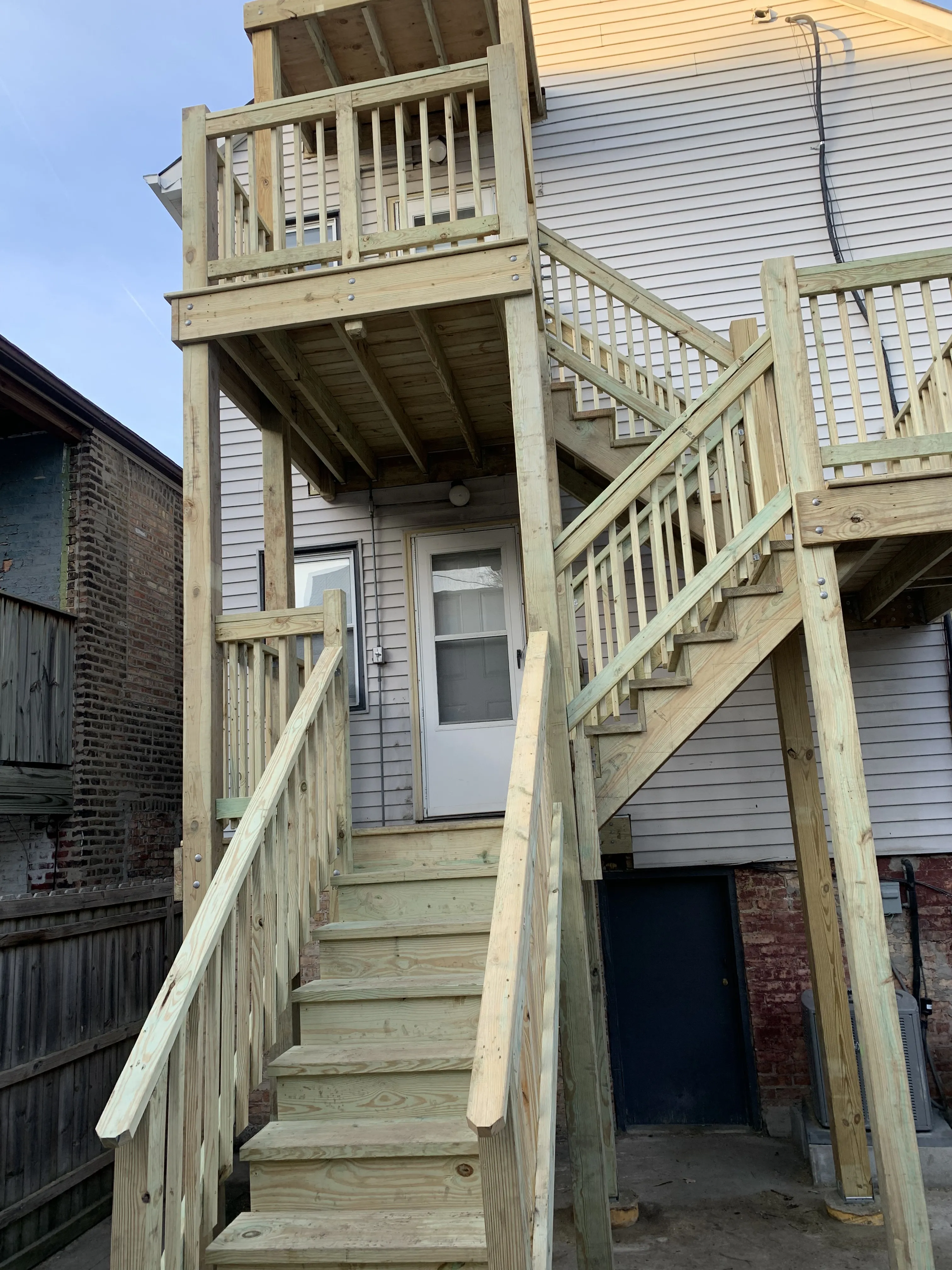 915 W 18th Pl   60608 60608-unit#2-Chicago-IL