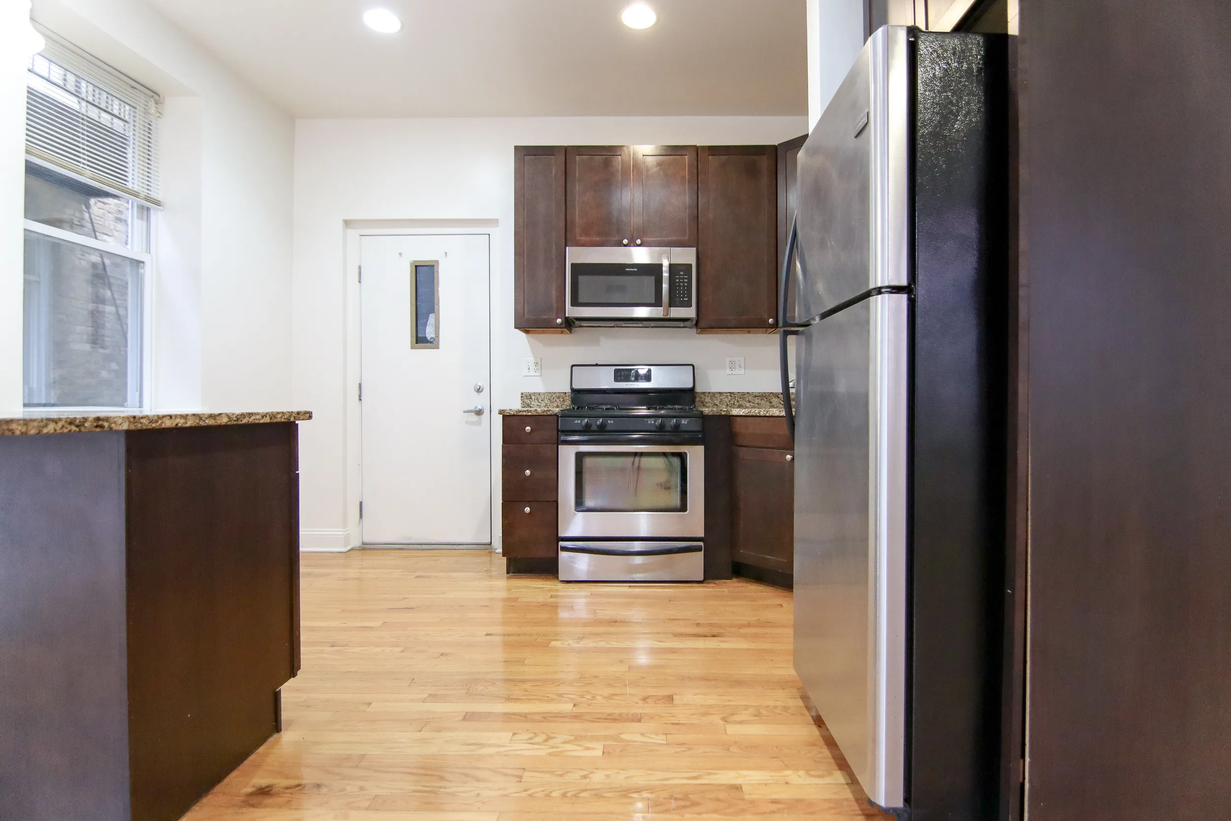 7340 N Hoyne Ave   60645 60645-The Onyx on Hoyne-Chicago-IL