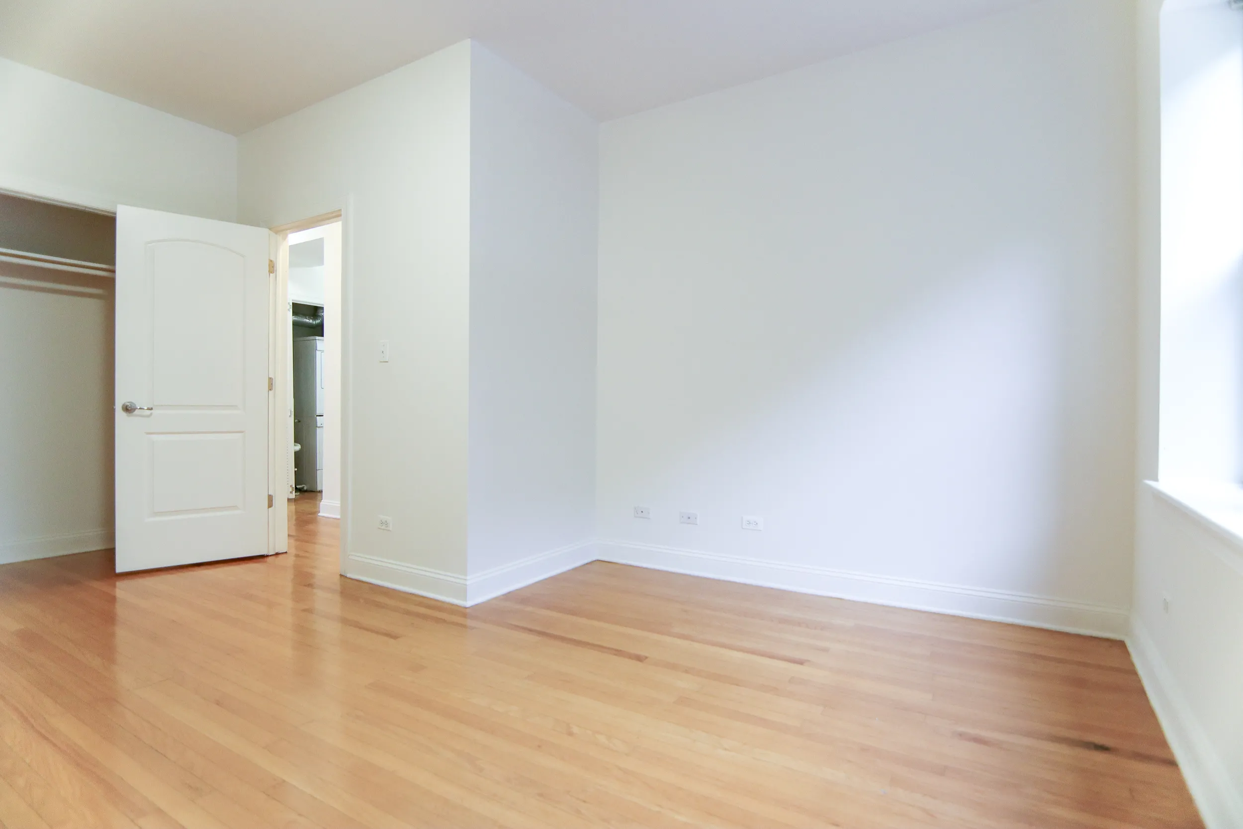 7340 N Hoyne Ave   60645 60645-The Onyx on Hoyne-Chicago-IL