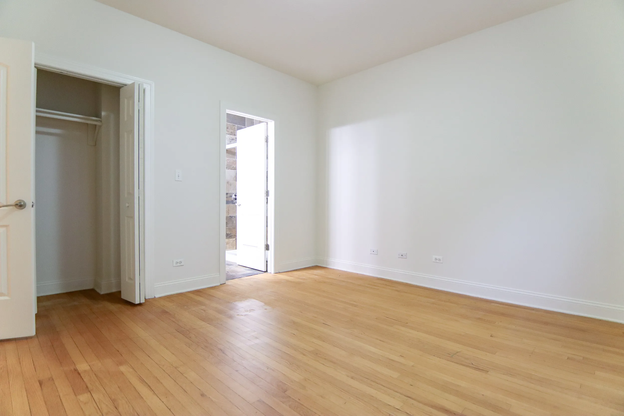 7340 N Hoyne Ave   60645 60645-The Onyx on Hoyne-Chicago-IL