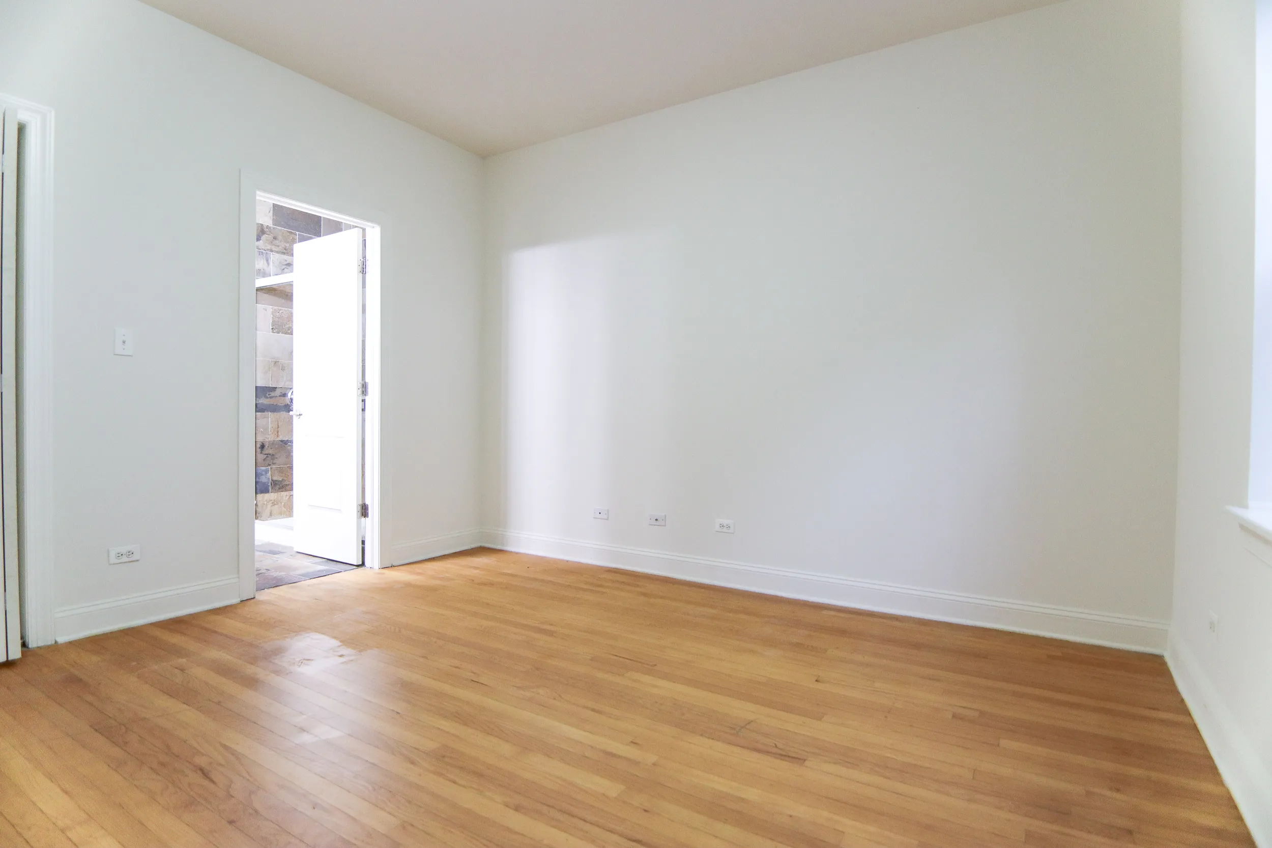 7340 N Hoyne Ave   60645 60645-The Onyx on Hoyne-Chicago-IL