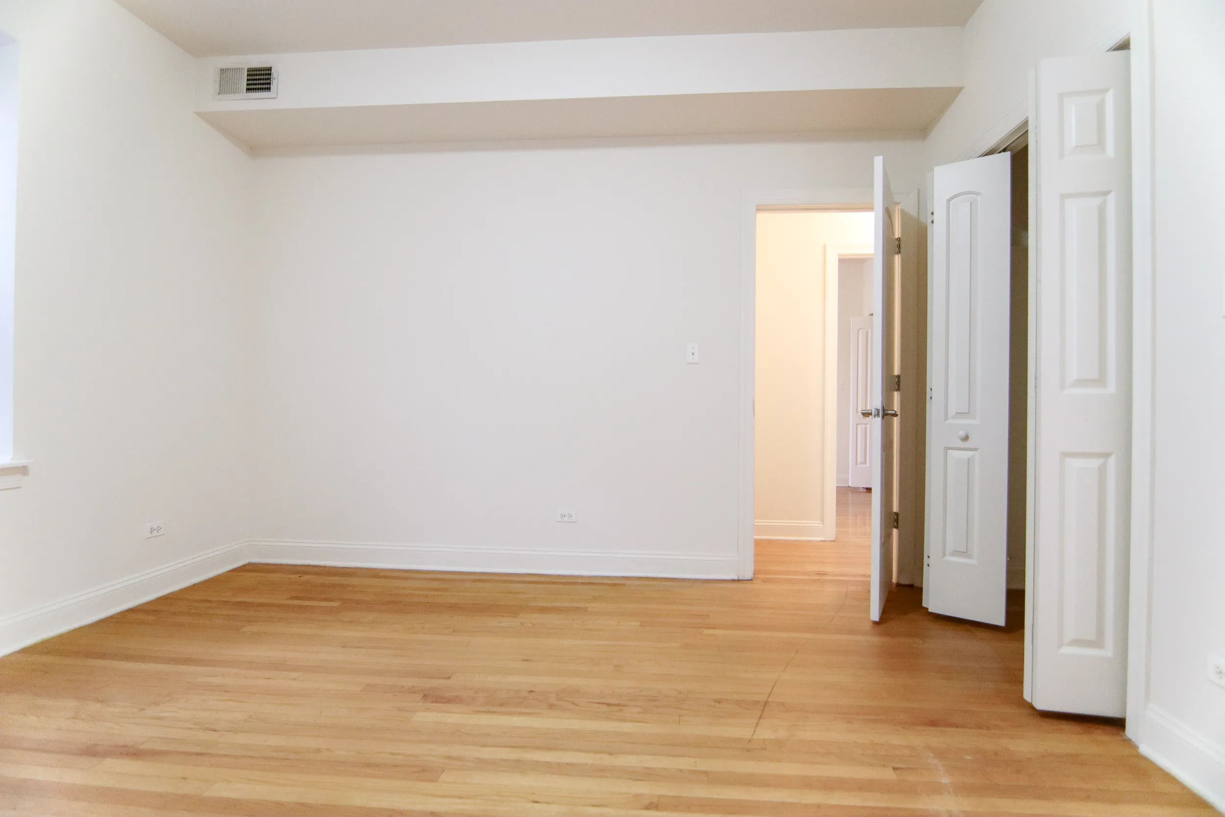 7340 N Hoyne Ave   60645 60645-The Onyx on Hoyne-Chicago-IL