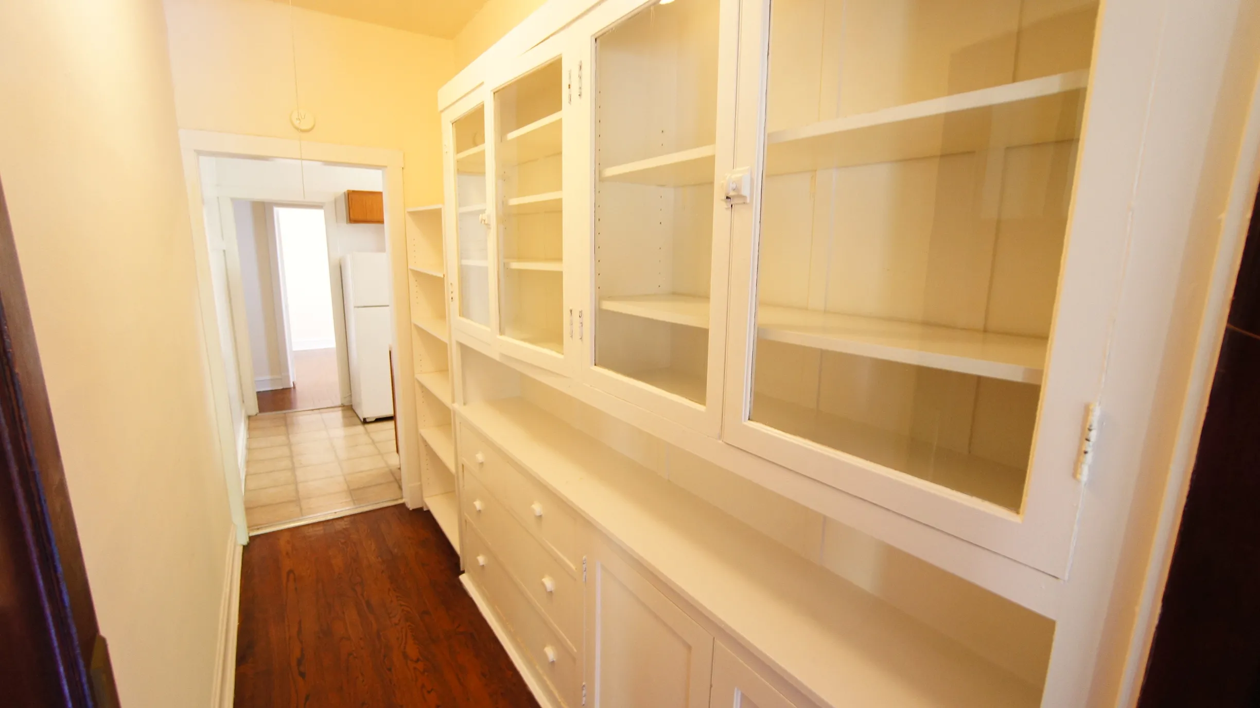 2418 N Sawyer Ave 60647 60647-unit#2E-Chicago-IL
